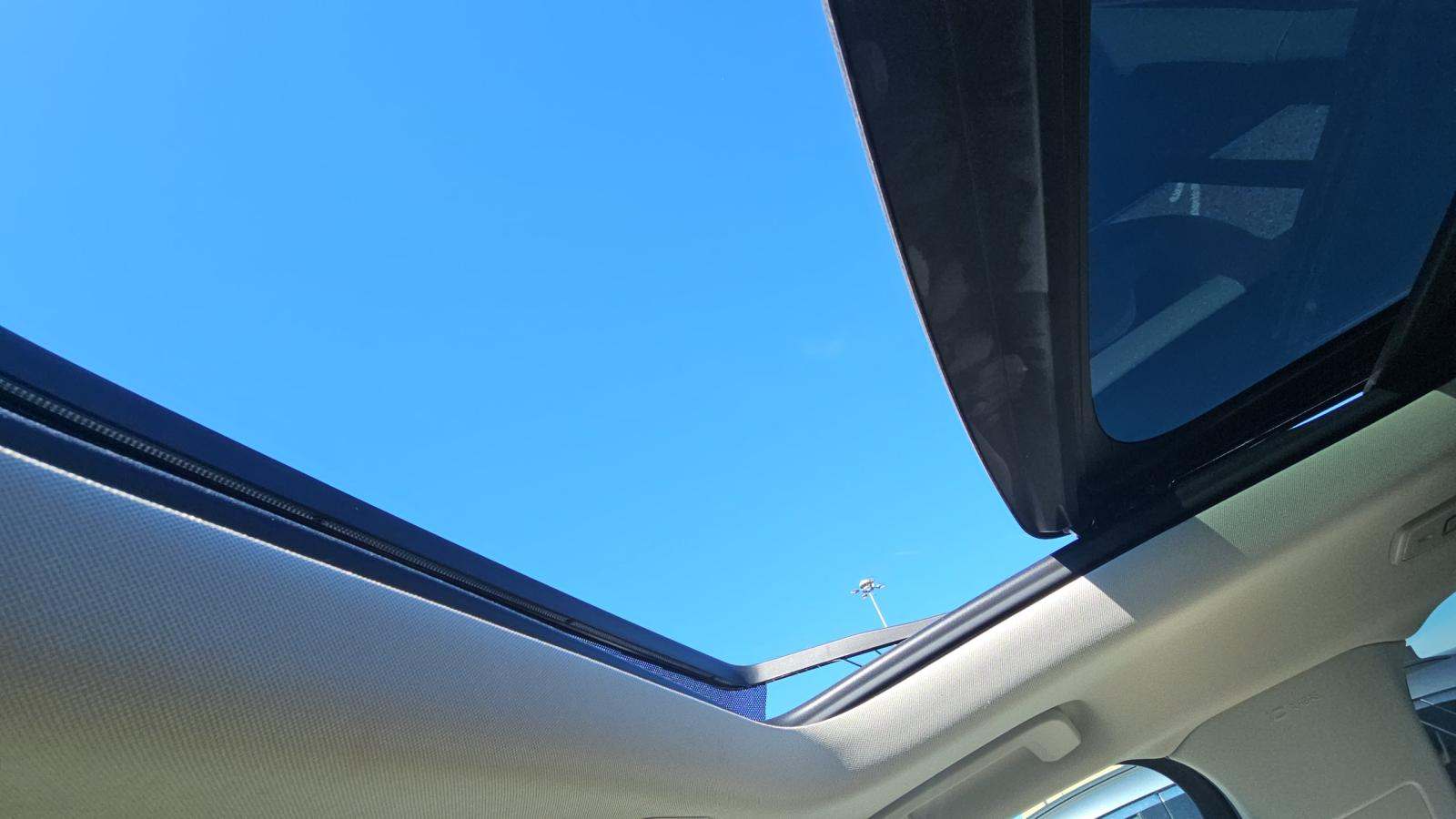 2023 Volvo XC90 B6 Core AWD