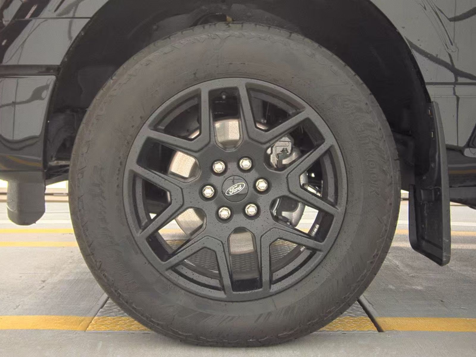 2024 Ford F-150 STX AWD