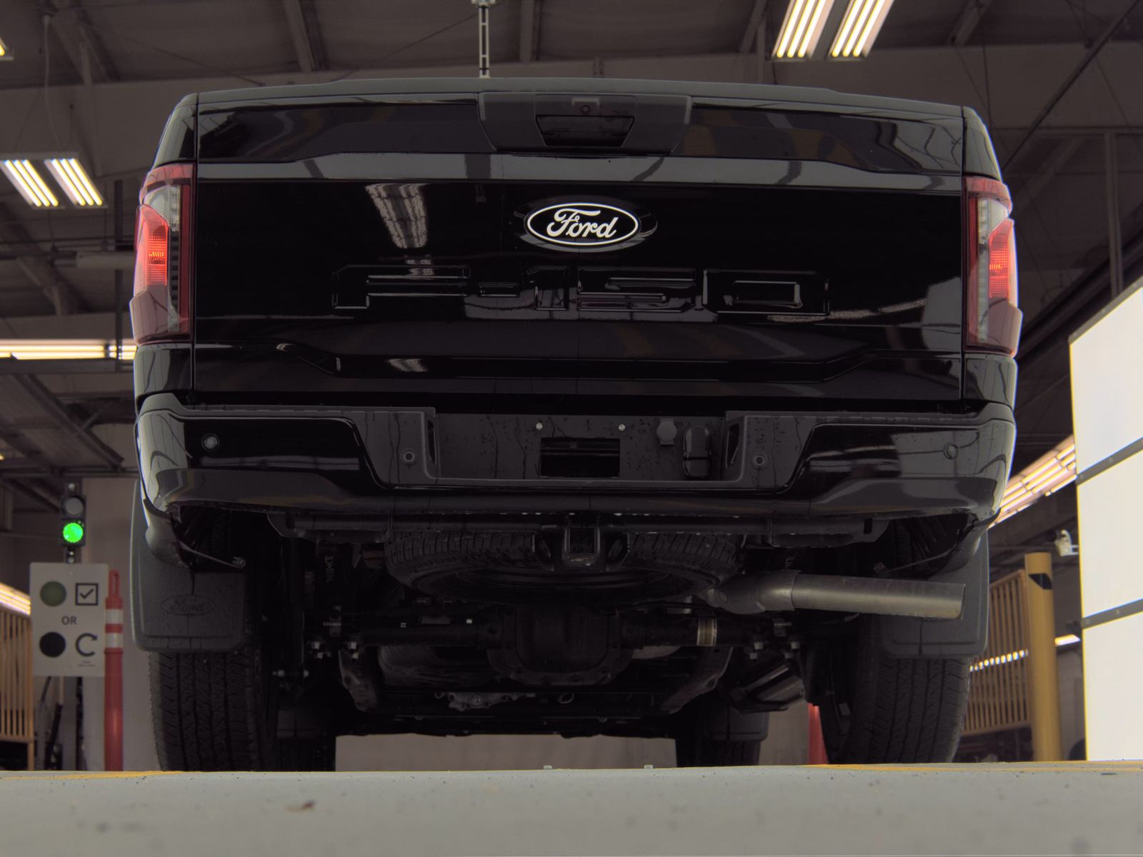 2024 Ford F-150 STX AWD