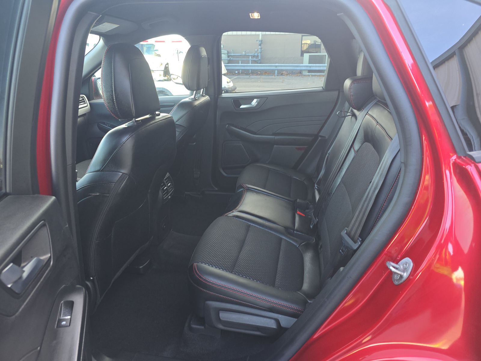 2025 Ford Escape Hybrid ST-Line Elite AWD