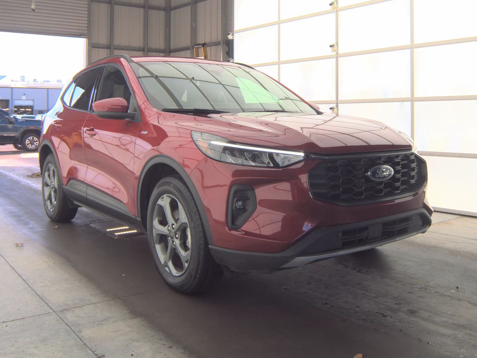 2025 Ford Escape Hybrid ST-Line Elite AWD