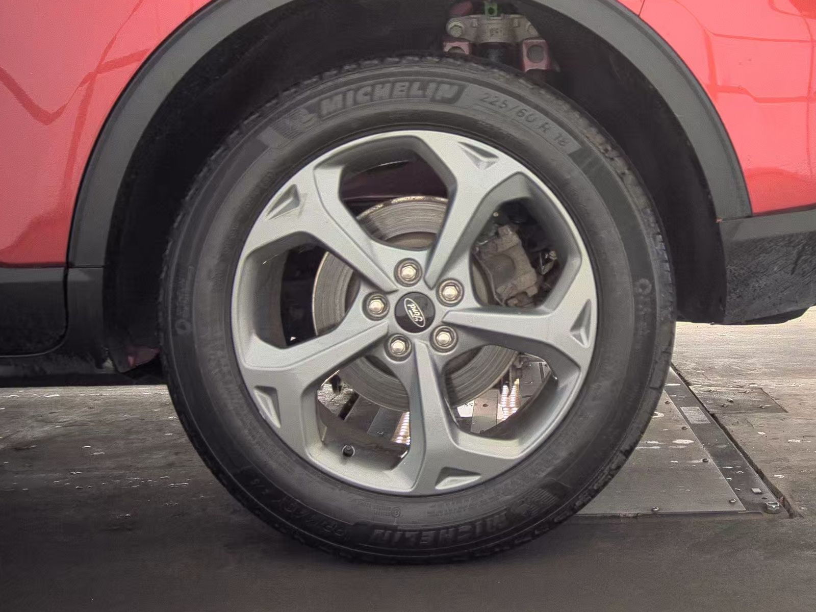 2025 Ford Escape Hybrid ST-Line Elite AWD