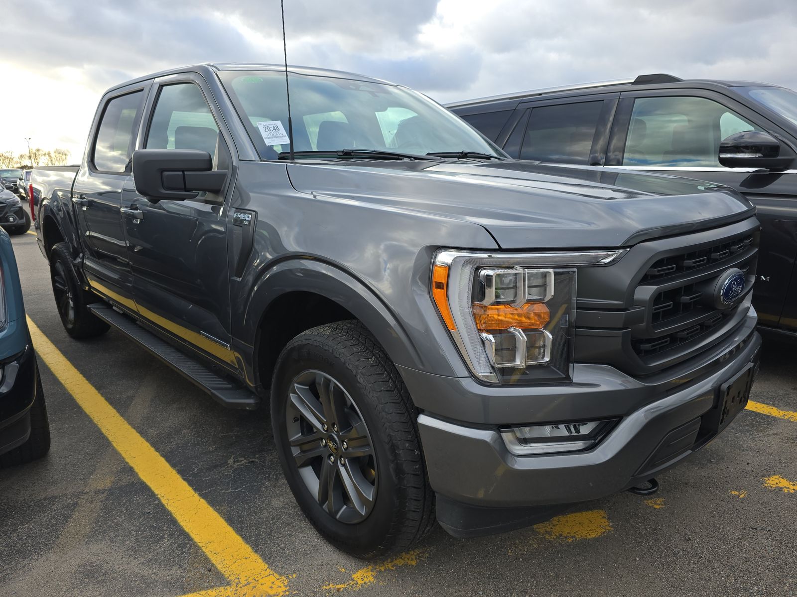 2023 Ford F-150 Hybrid XLT AWD