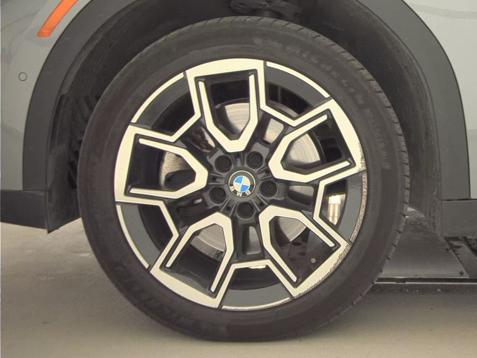 2025 BMW X2 xDrive28i AWD