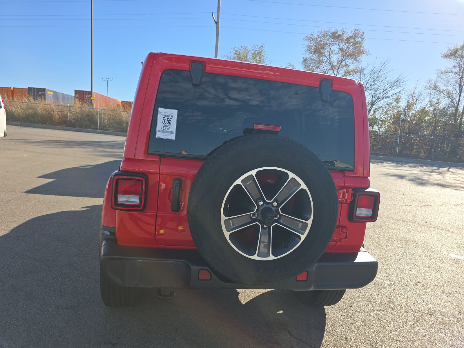 2023 Jeep Wrangler Sahara AWD