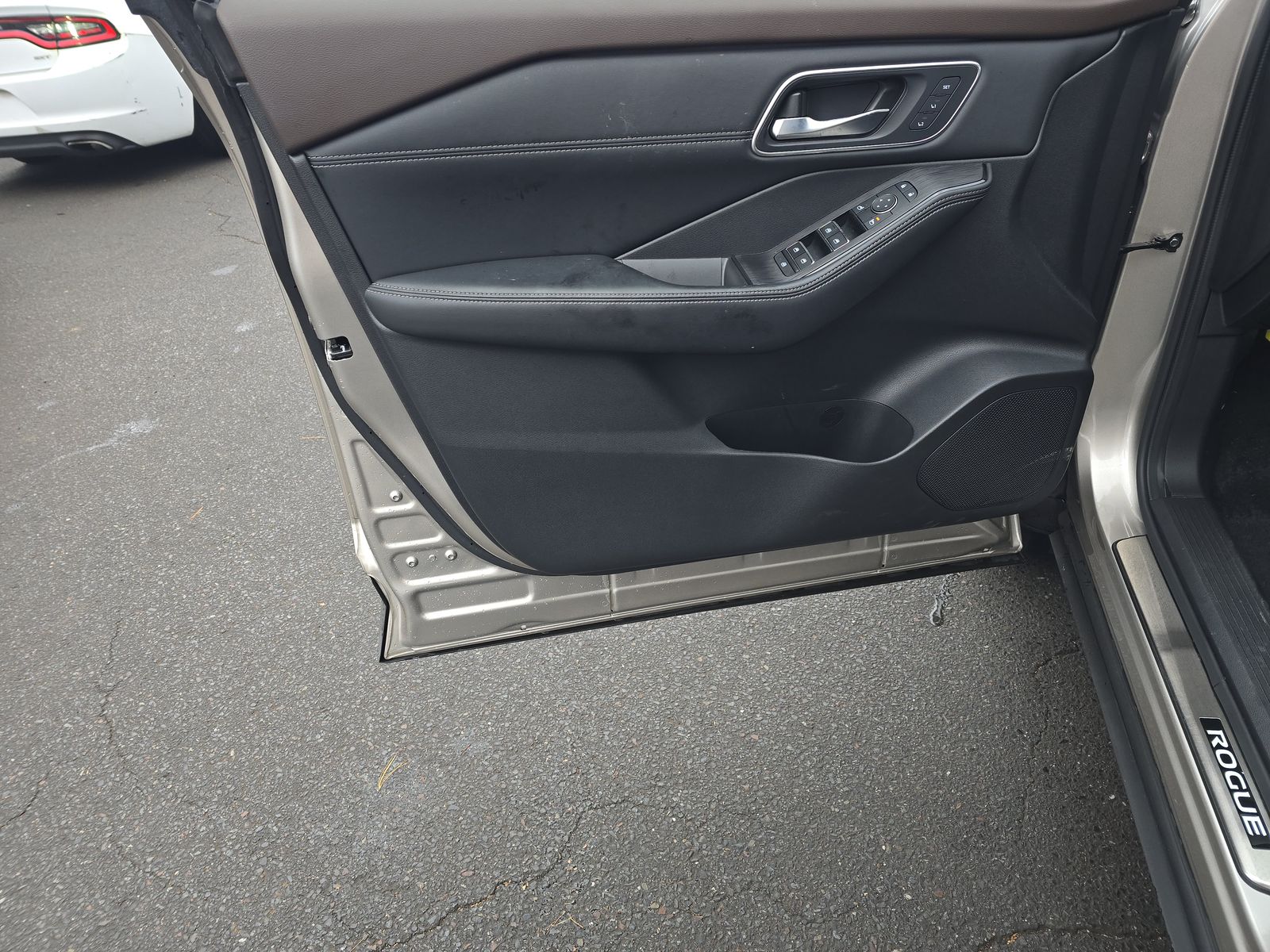 2023 Nissan Rogue Platinum AWD