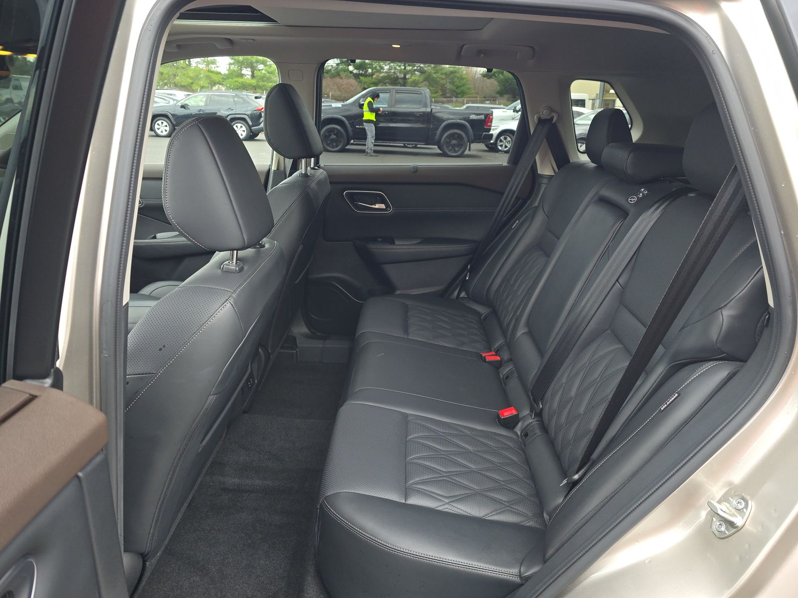 2023 Nissan Rogue Platinum AWD