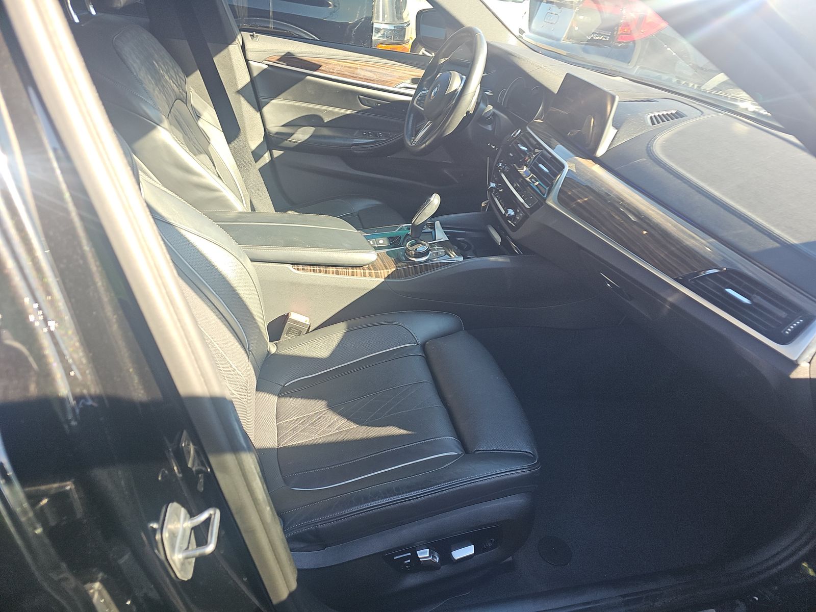 2018 BMW 5 Series M550i xDrive AWD