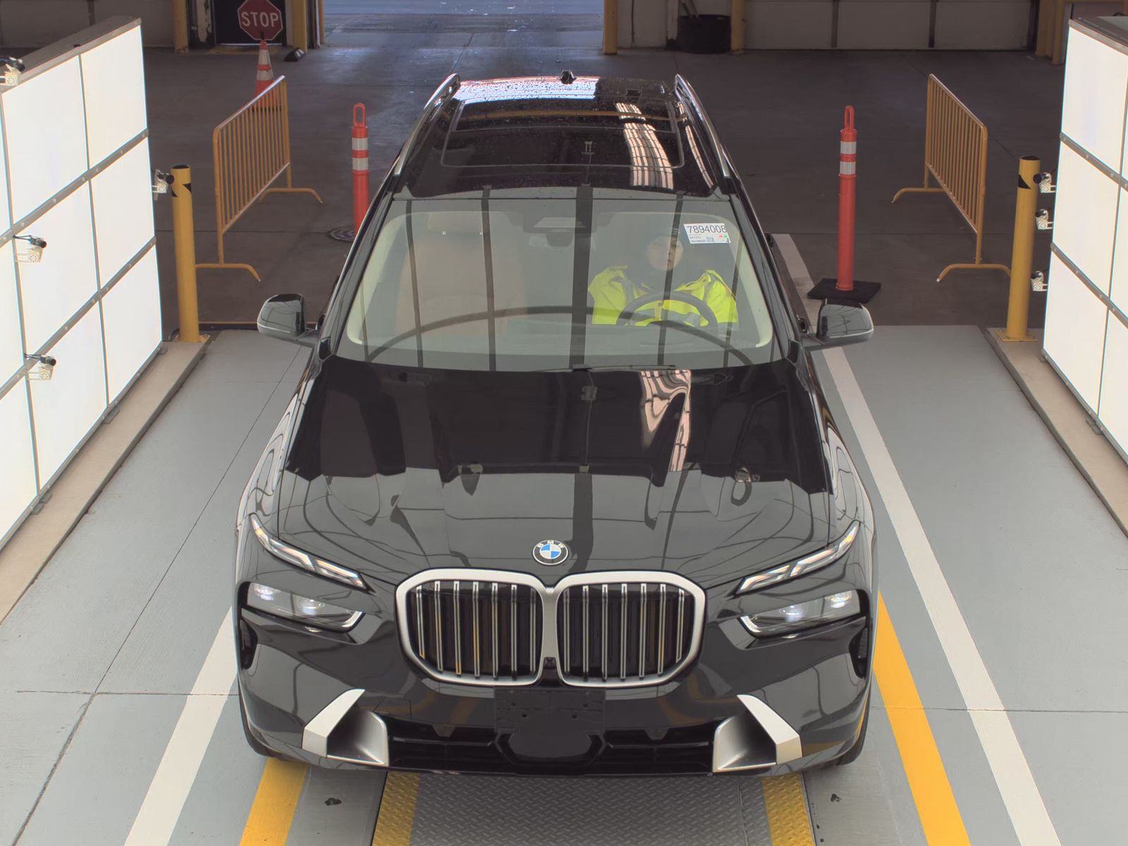 2023 BMW X7 xDrive40i AWD