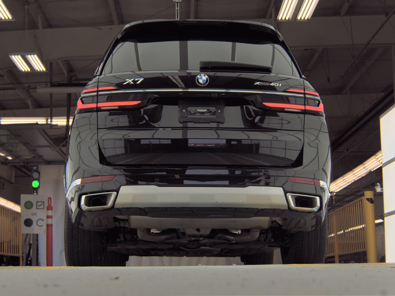 2023 BMW X7 xDrive40i AWD