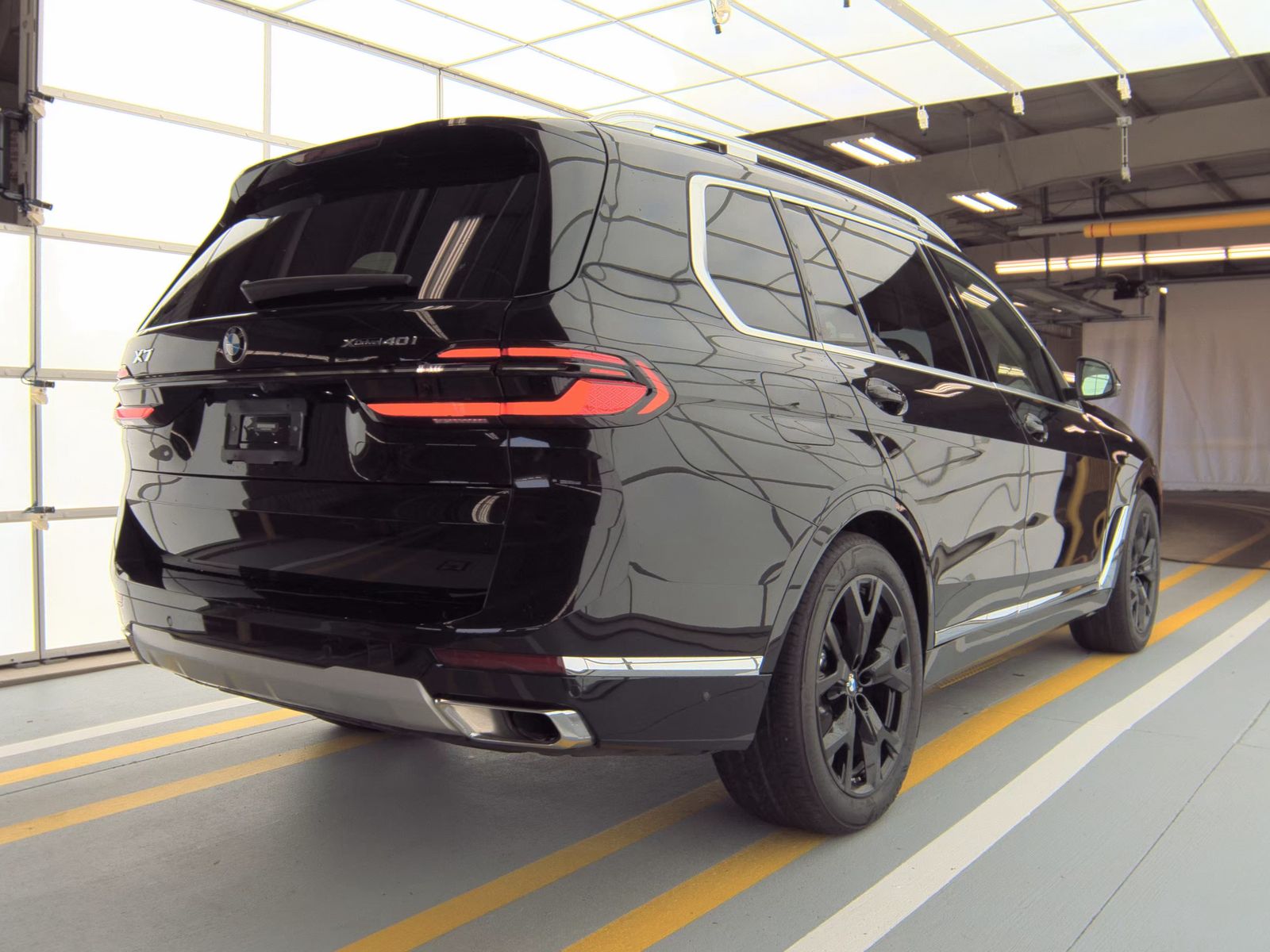 2023 BMW X7 xDrive40i AWD