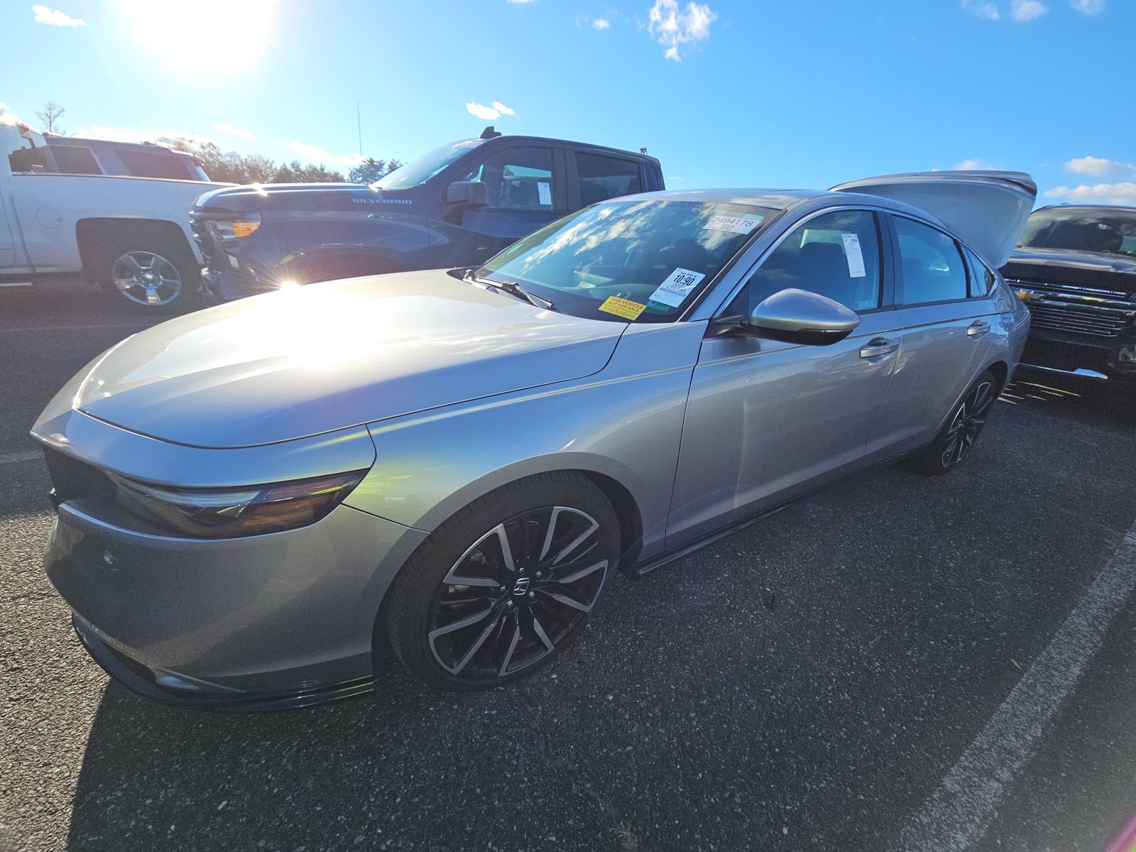 2023 Honda Accord Hybrid Touring FWD