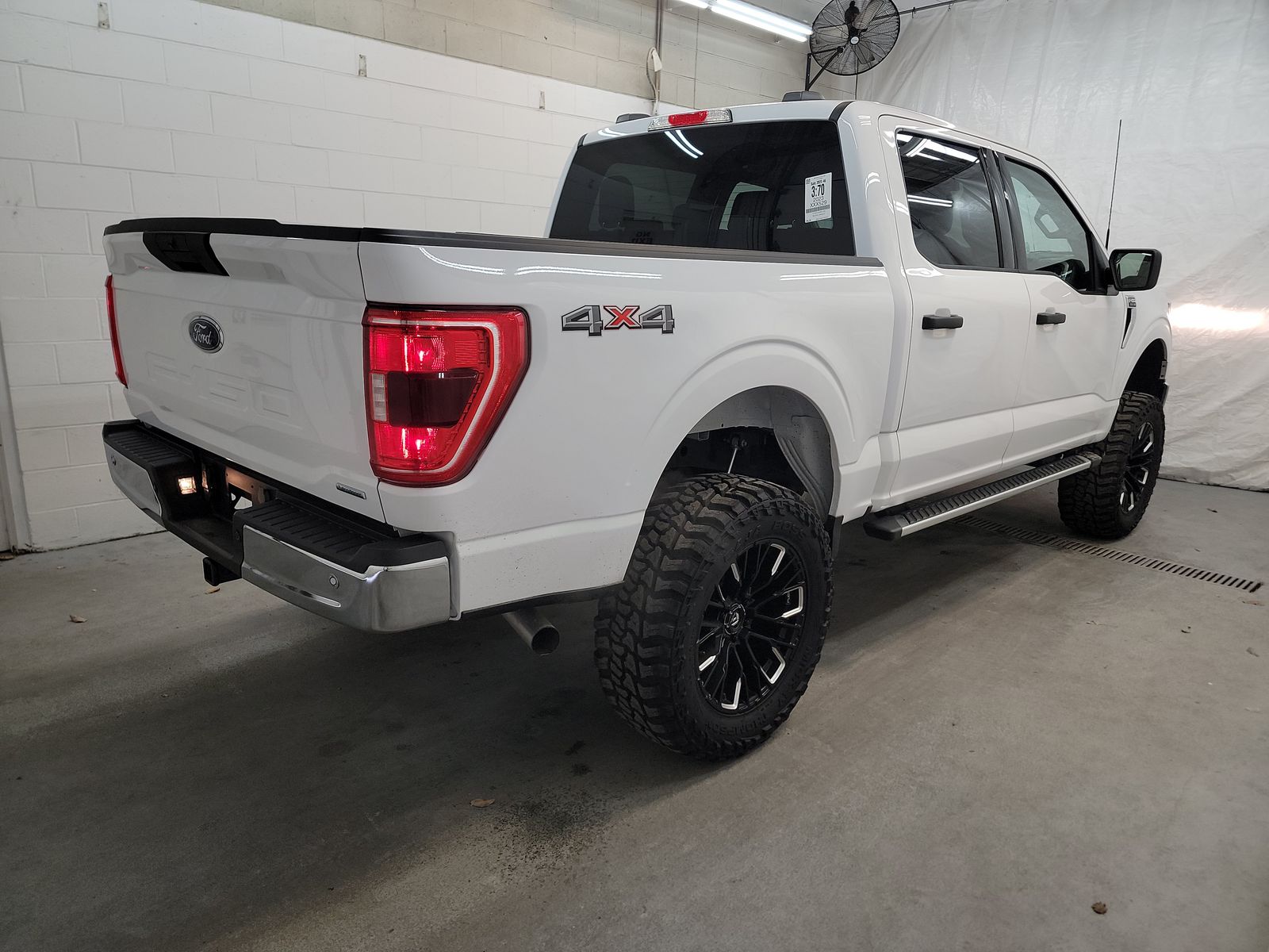 2023 Ford F-150 XLT AWD