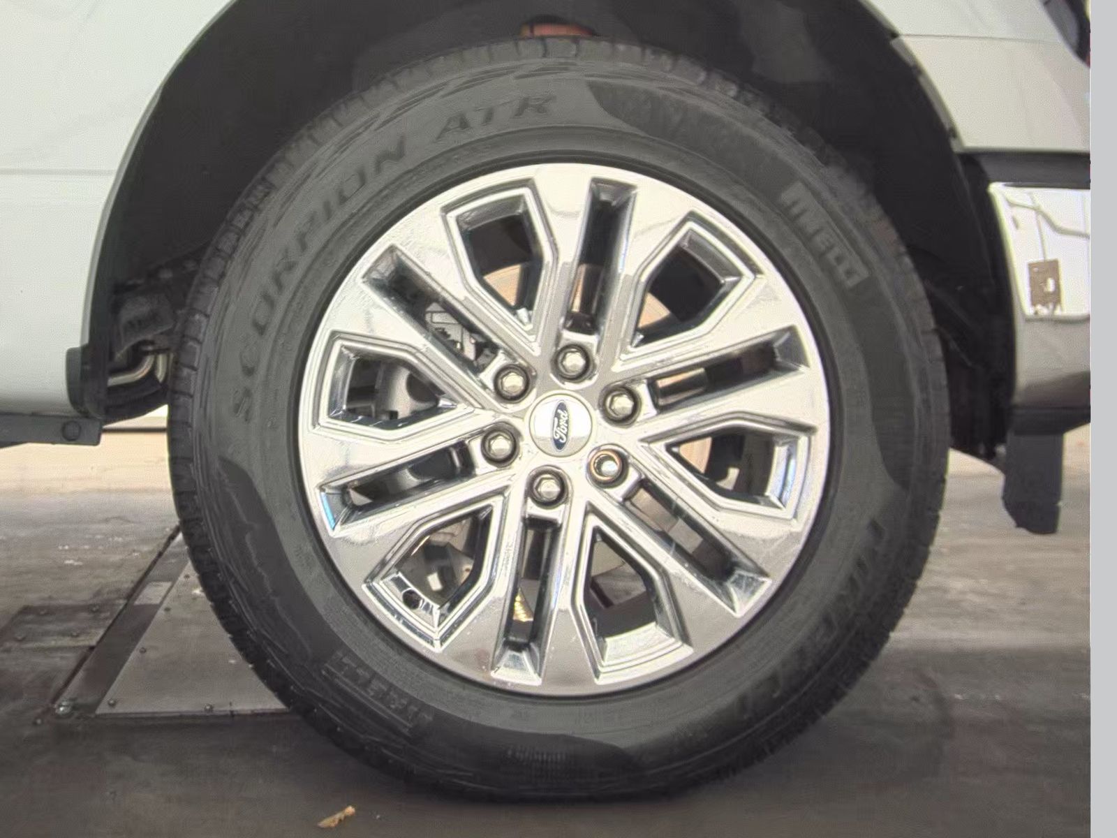 2024 Ford F-150 Hybrid XLT AWD