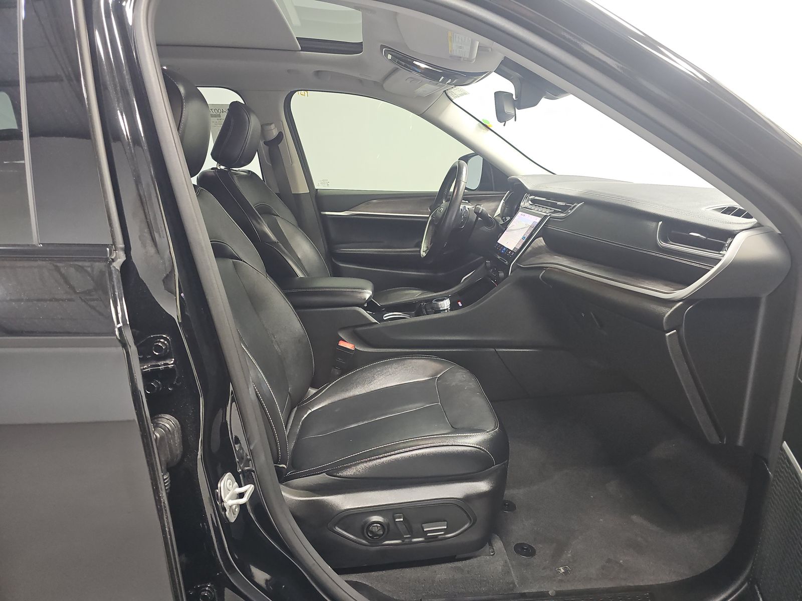 2022 Jeep Grand Cherokee Limited RWD