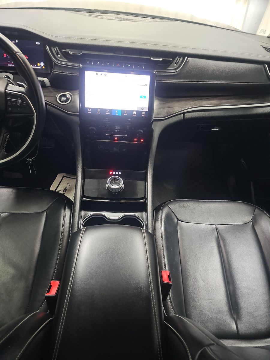 2022 Jeep Grand Cherokee Limited RWD