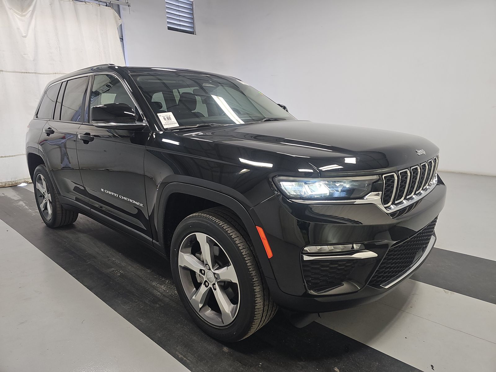 2022 Jeep Grand Cherokee Limited RWD