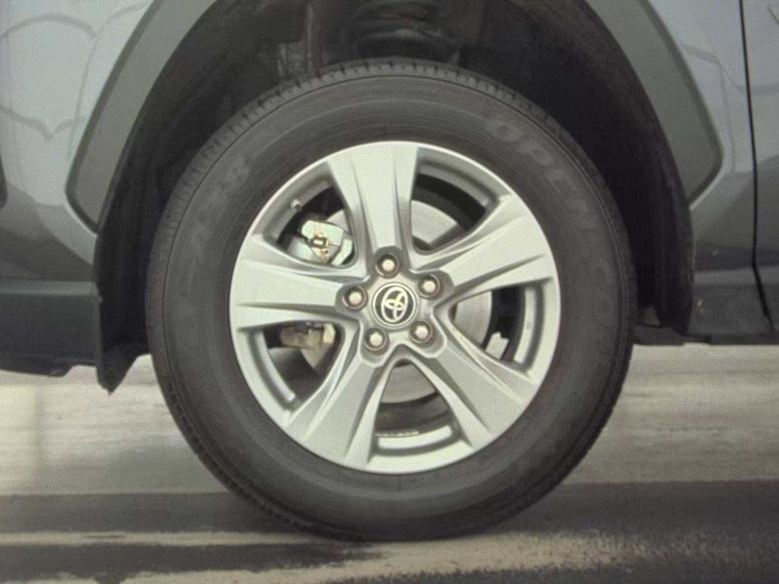 2024 Toyota RAV4 Hybrid LE AWD