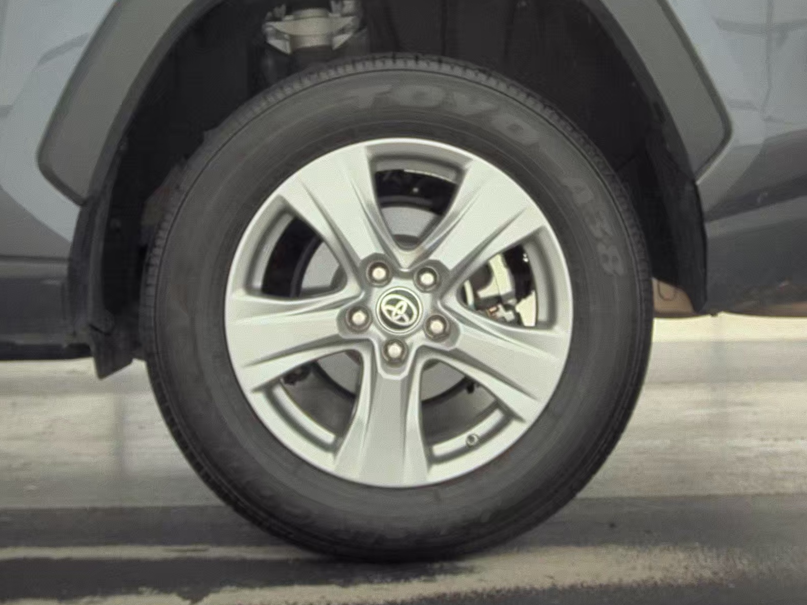 2024 Toyota RAV4 Hybrid LE AWD