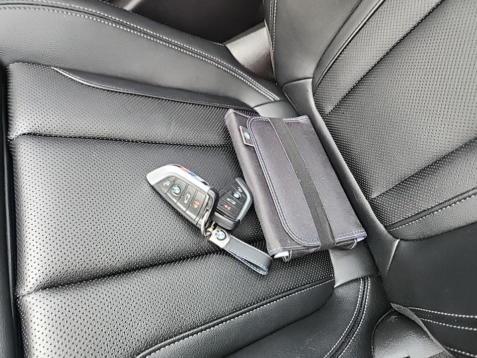 2023 BMW 3 Series 330i xDrive AWD