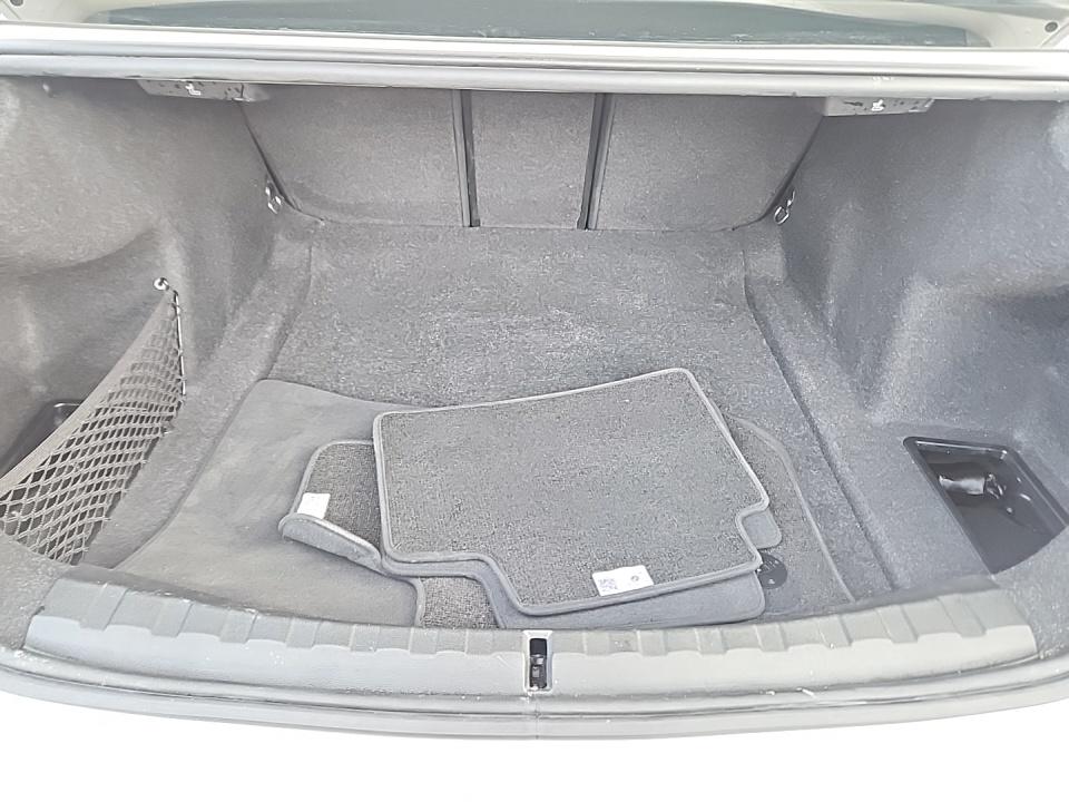 2023 BMW 3 Series 330i xDrive AWD