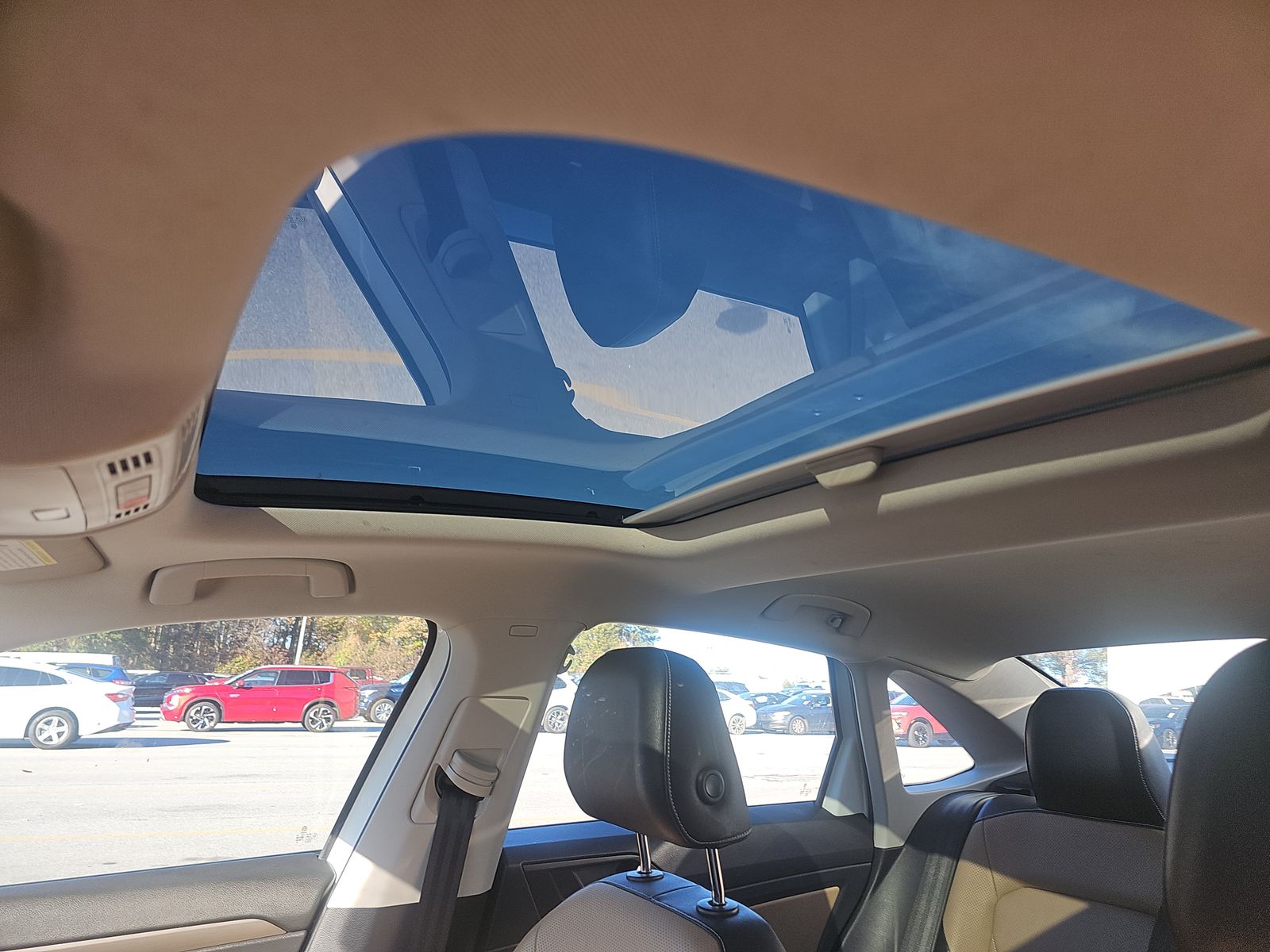 2019 Volkswagen Jetta 1.4T SEL Premium FWD