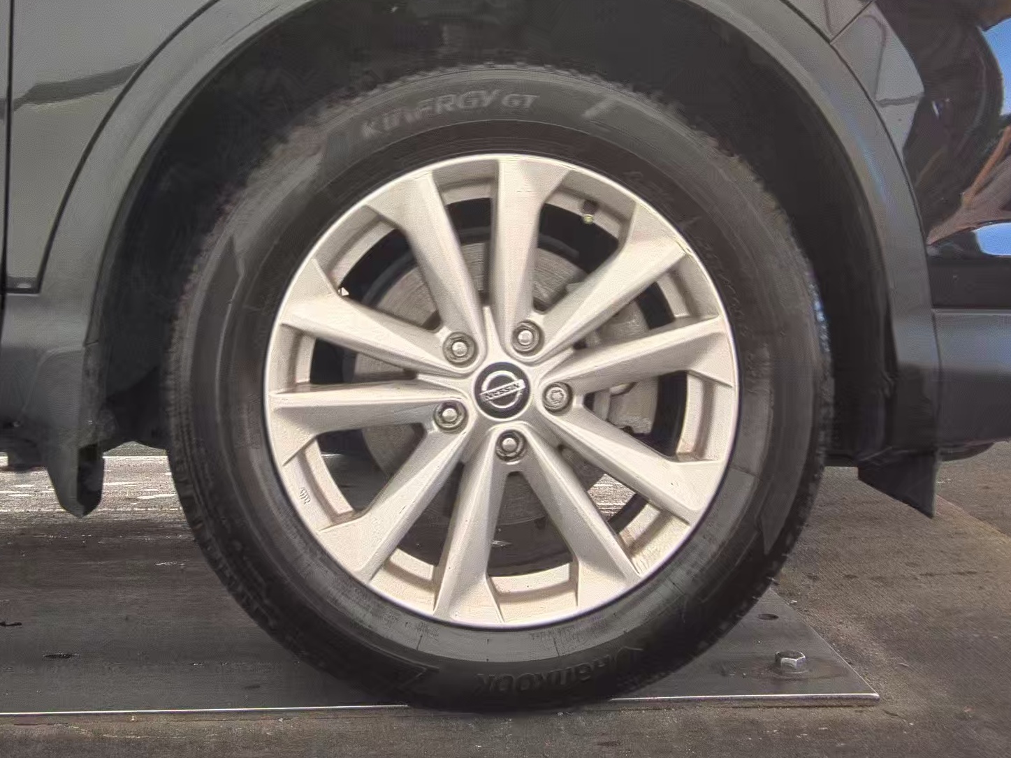 2019 Nissan Rogue Sport SV FWD