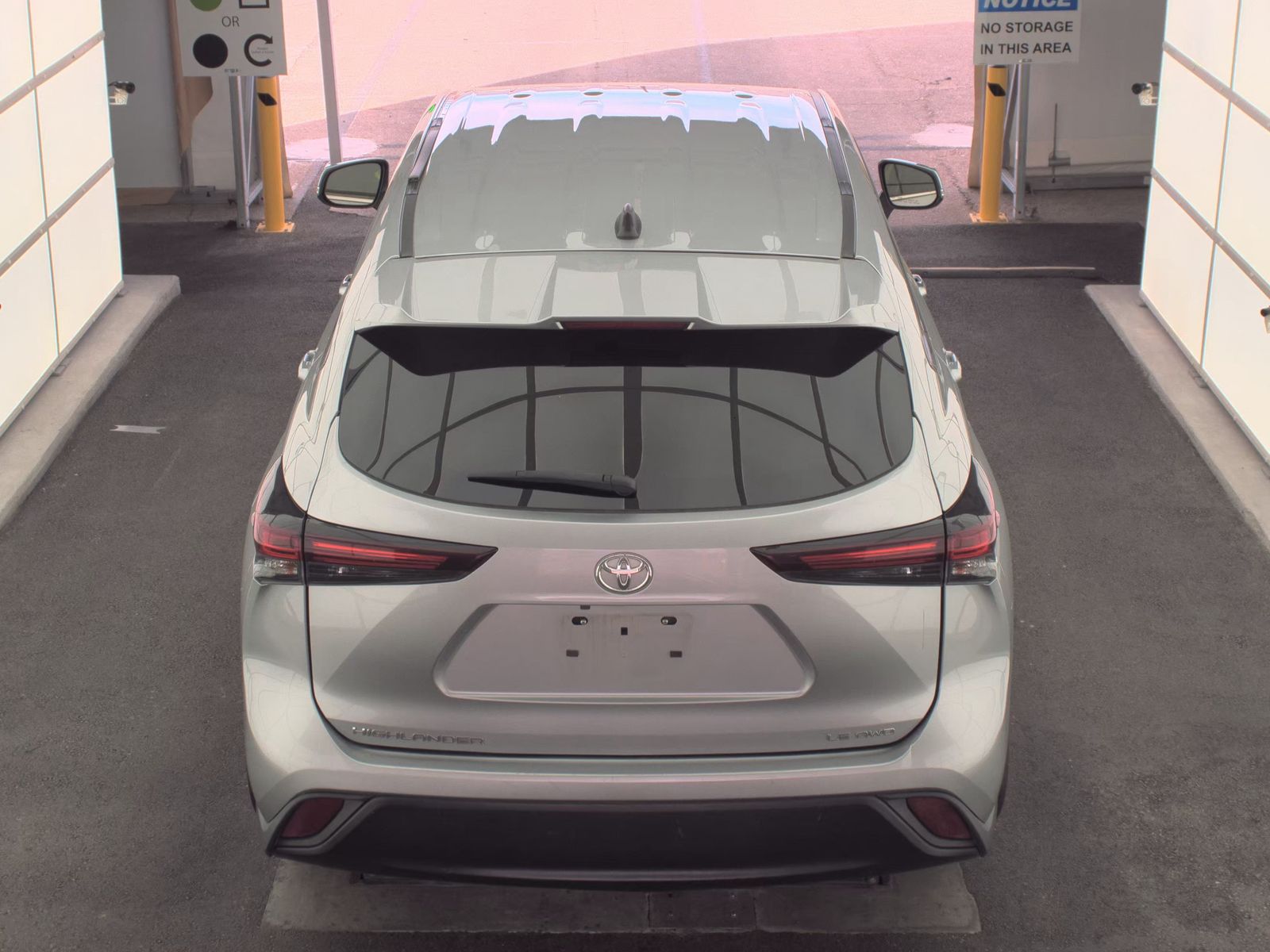 2024 Toyota Highlander LE AWD