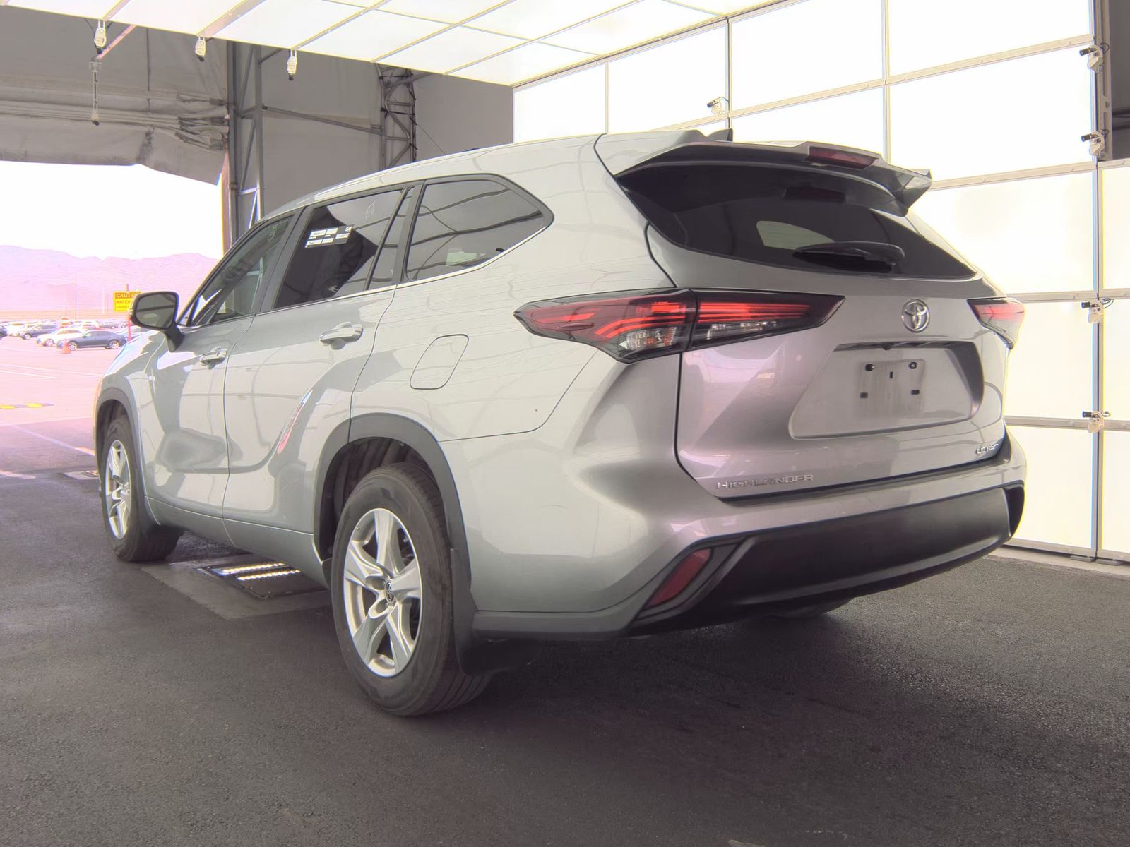 2024 Toyota Highlander LE AWD