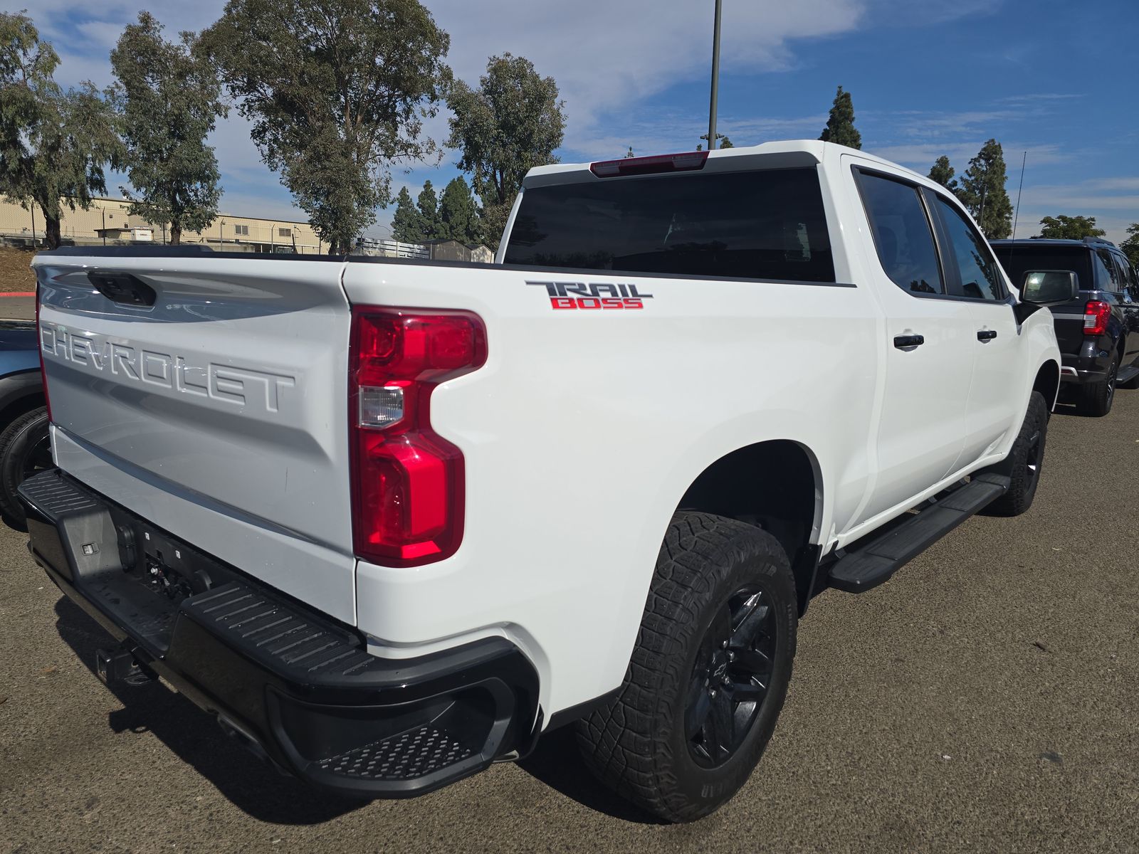 2023 Chevrolet Silverado 1500 LT Trail Boss AWD