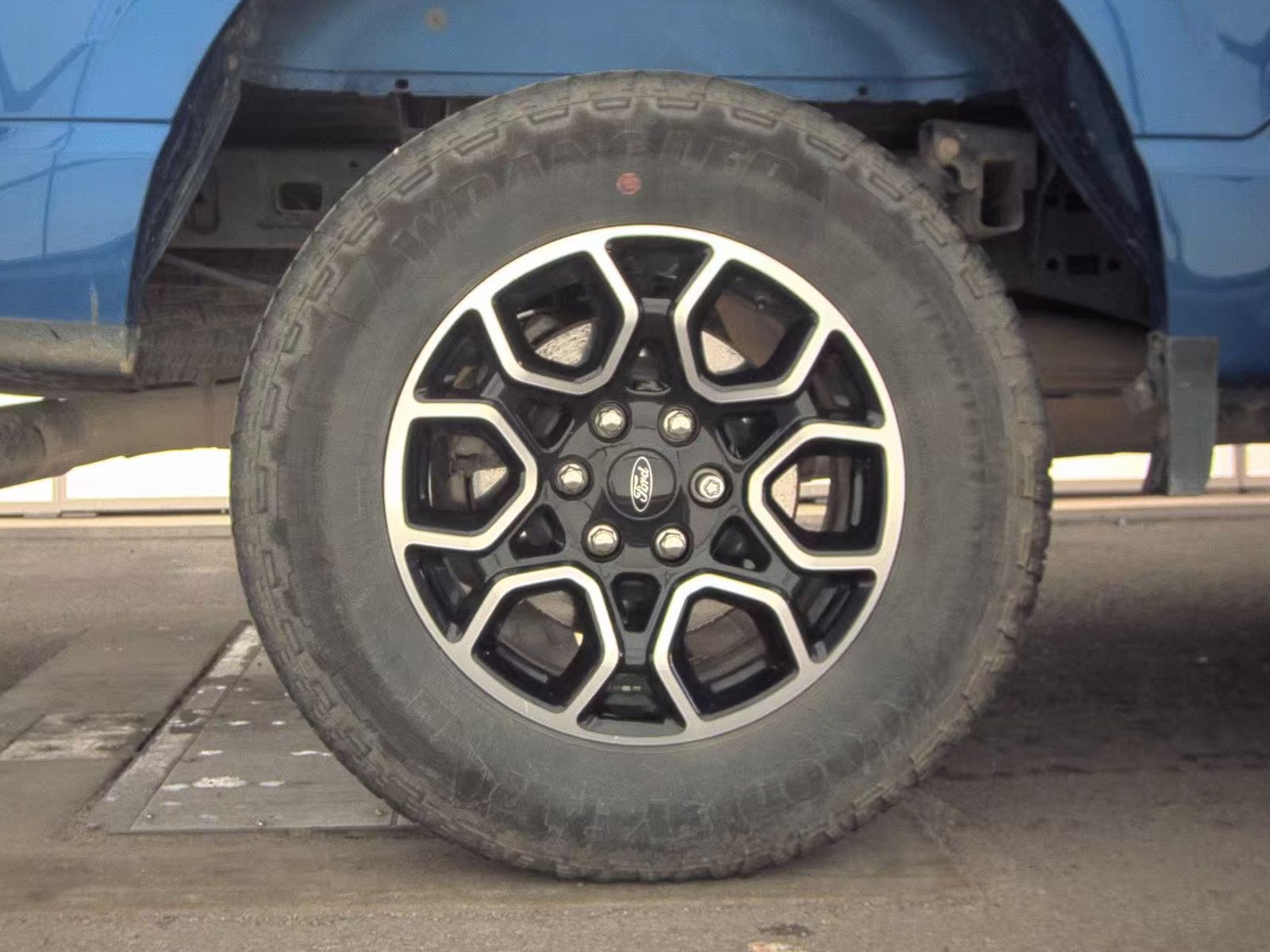 2023 Ford F-150 XLT AWD