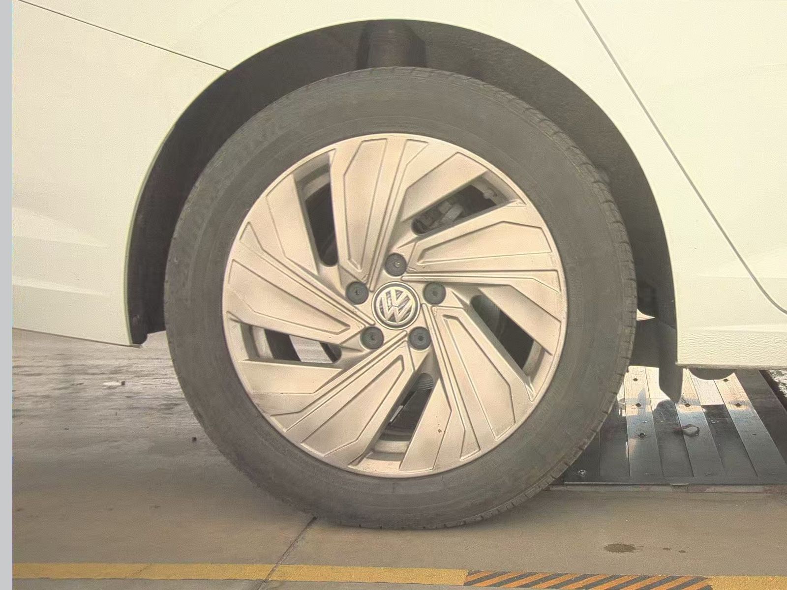 2019 Volkswagen Jetta 1.4T SEL Premium FWD