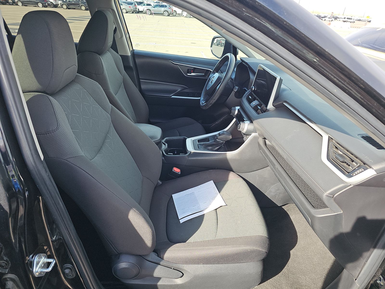 2023 Toyota RAV4 XLE FWD