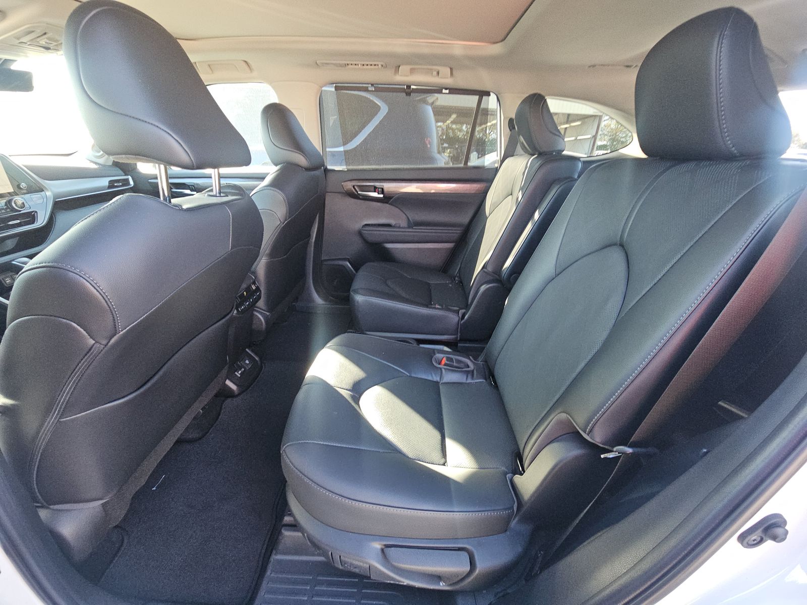 2023 Toyota Highlander Platinum AWD