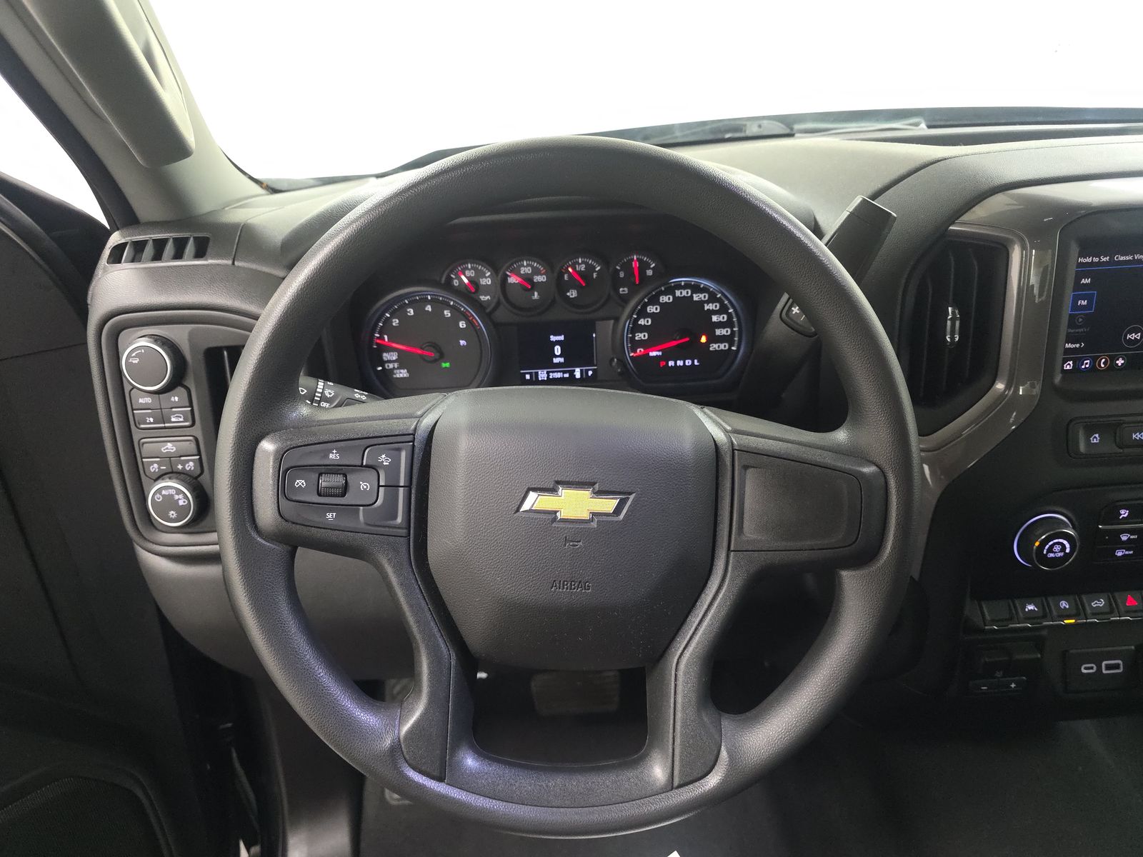 2023 Chevrolet Silverado 1500 Custom AWD