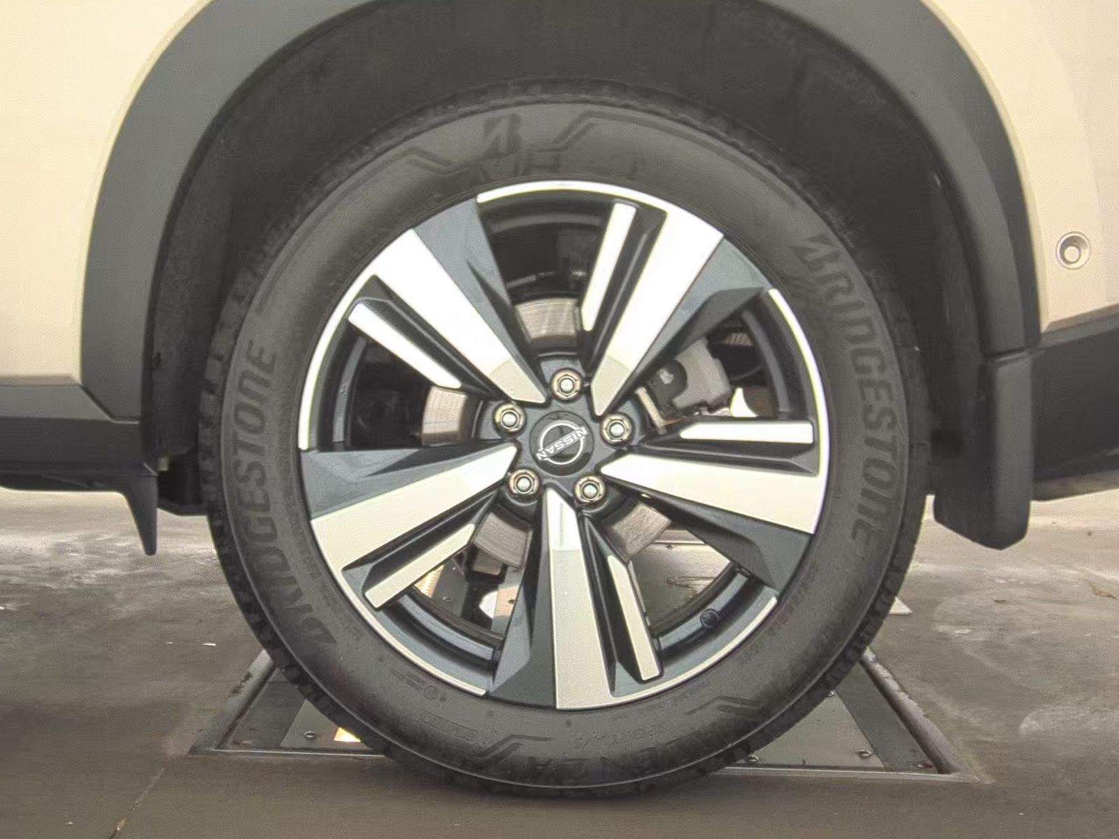 2023 Nissan Rogue Platinum AWD