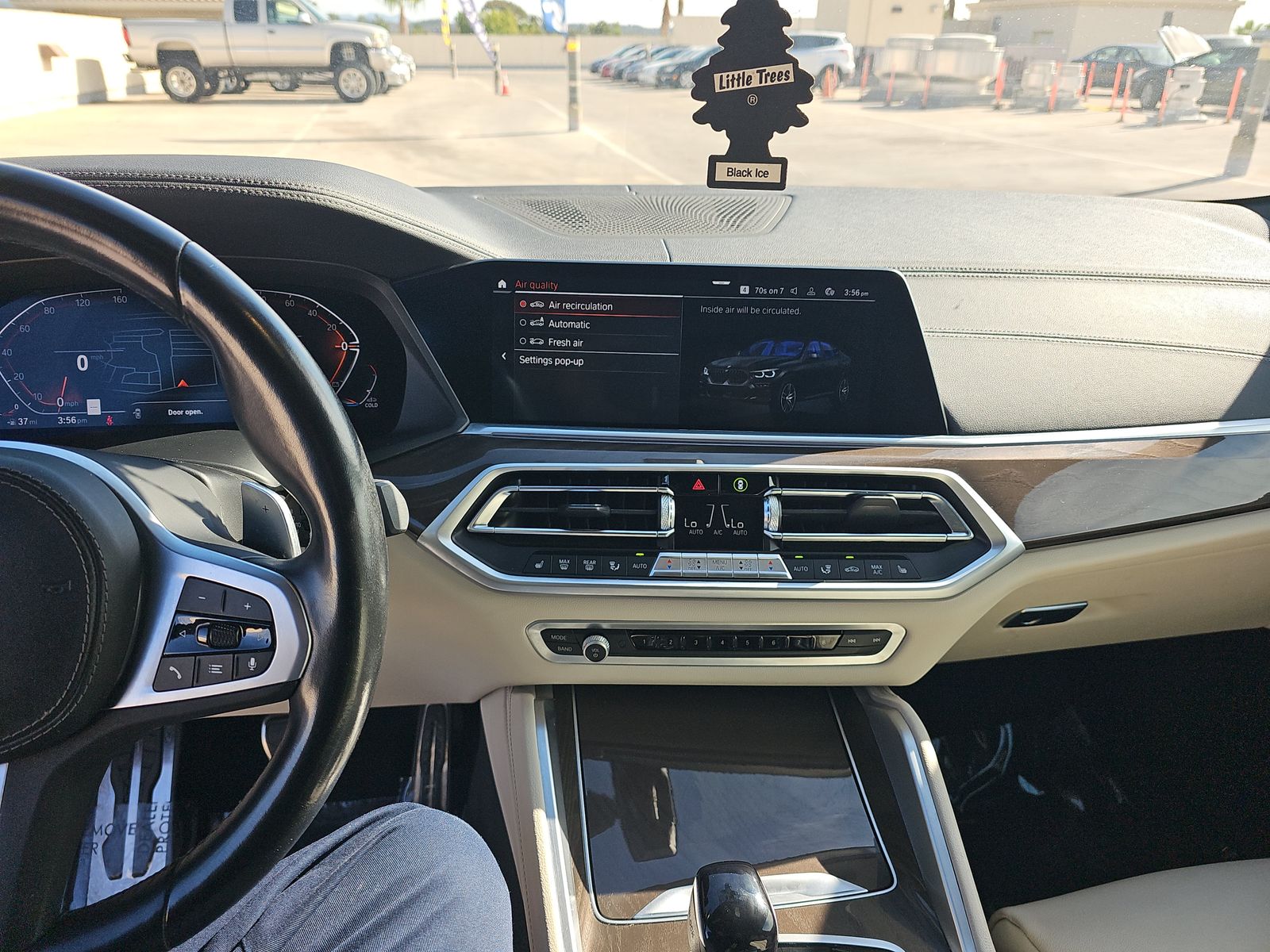 2022 BMW X6 xDrive40i AWD