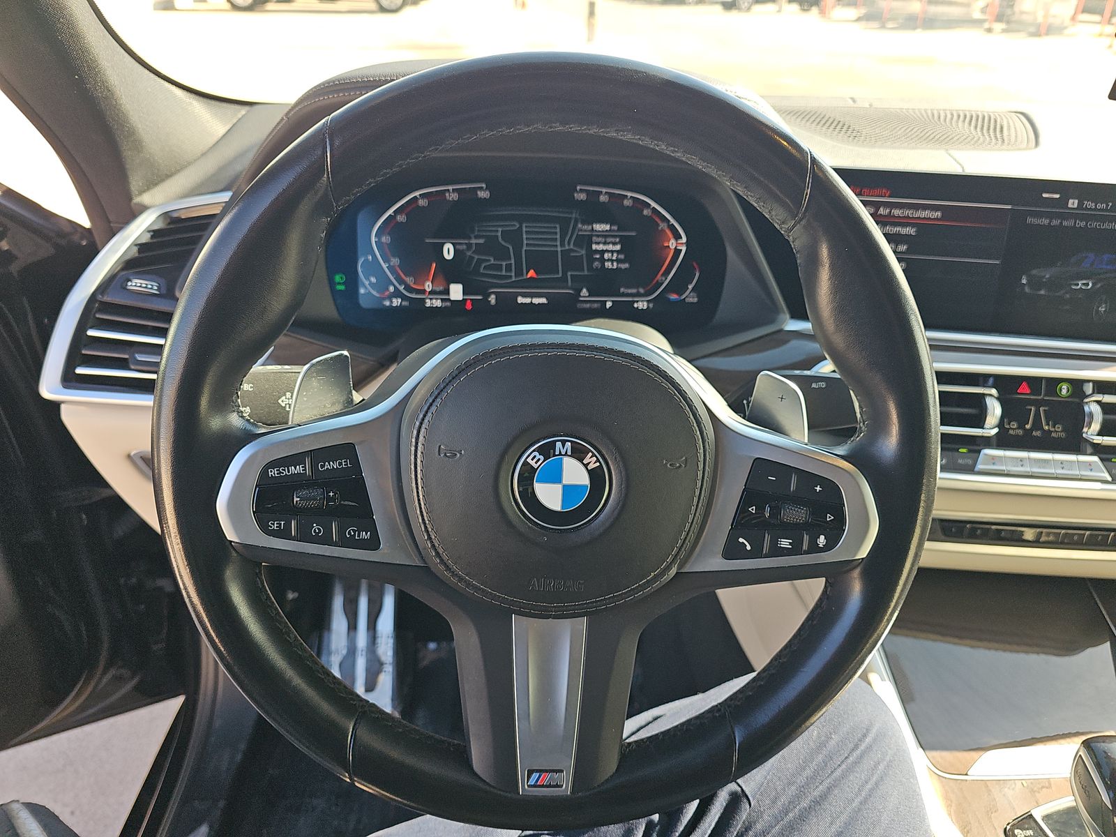 2022 BMW X6 xDrive40i AWD