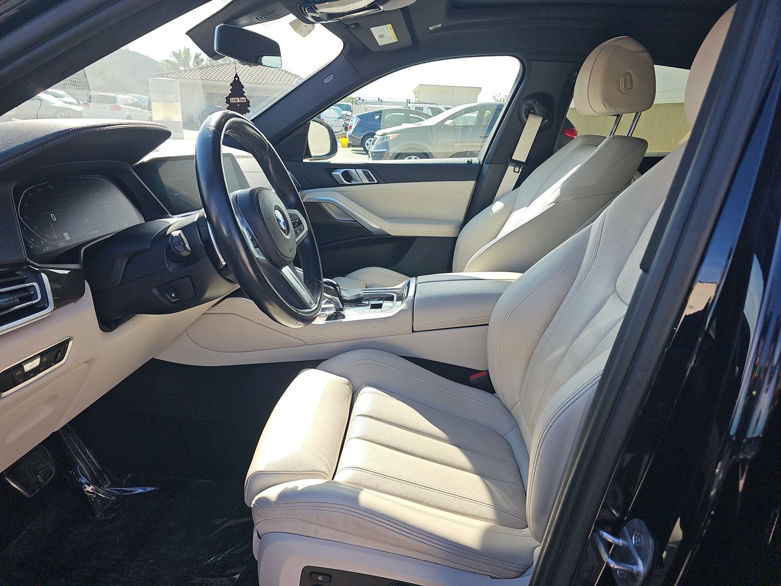 2022 BMW X6 xDrive40i AWD