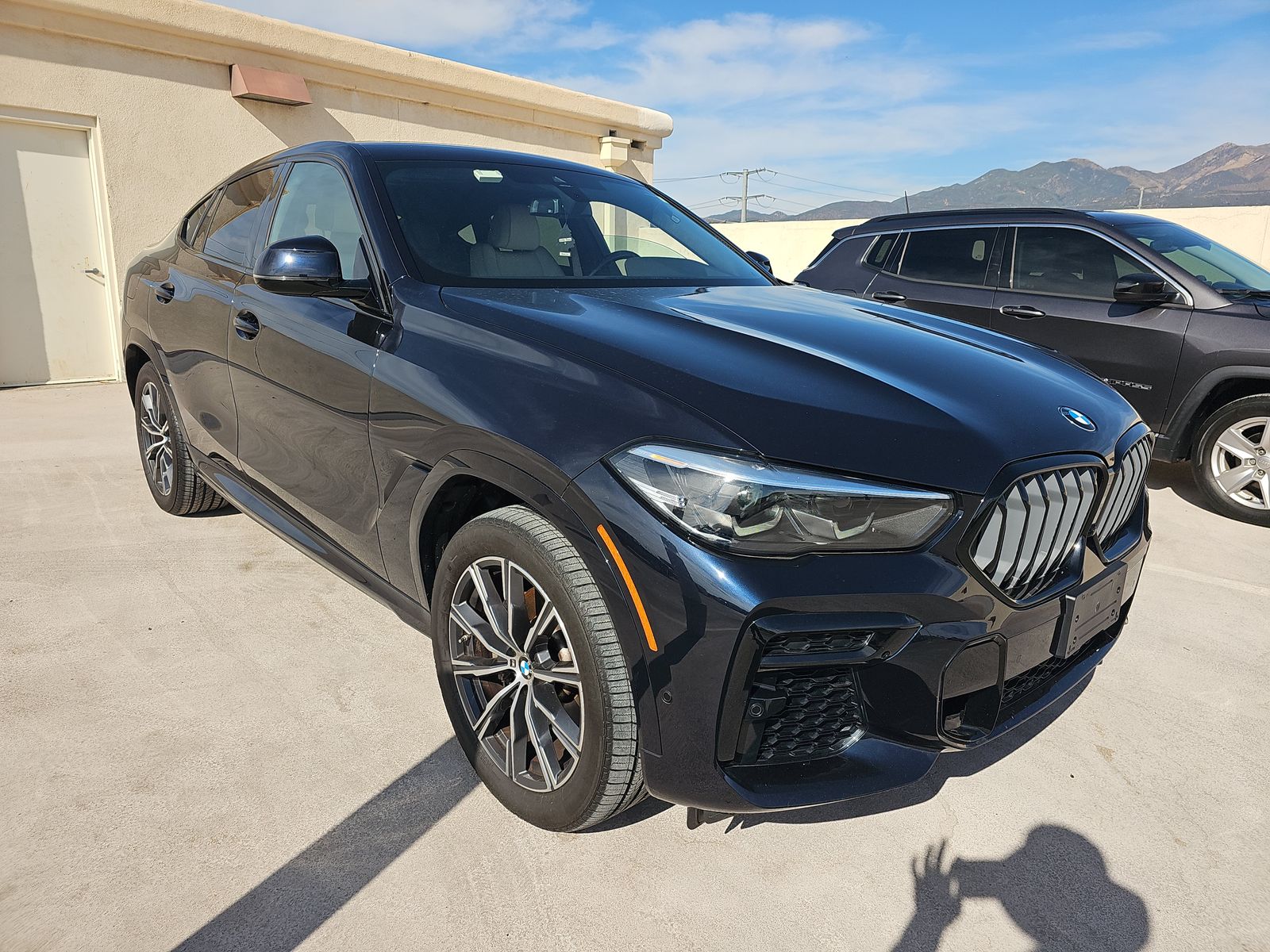 2022 BMW X6 xDrive40i AWD
