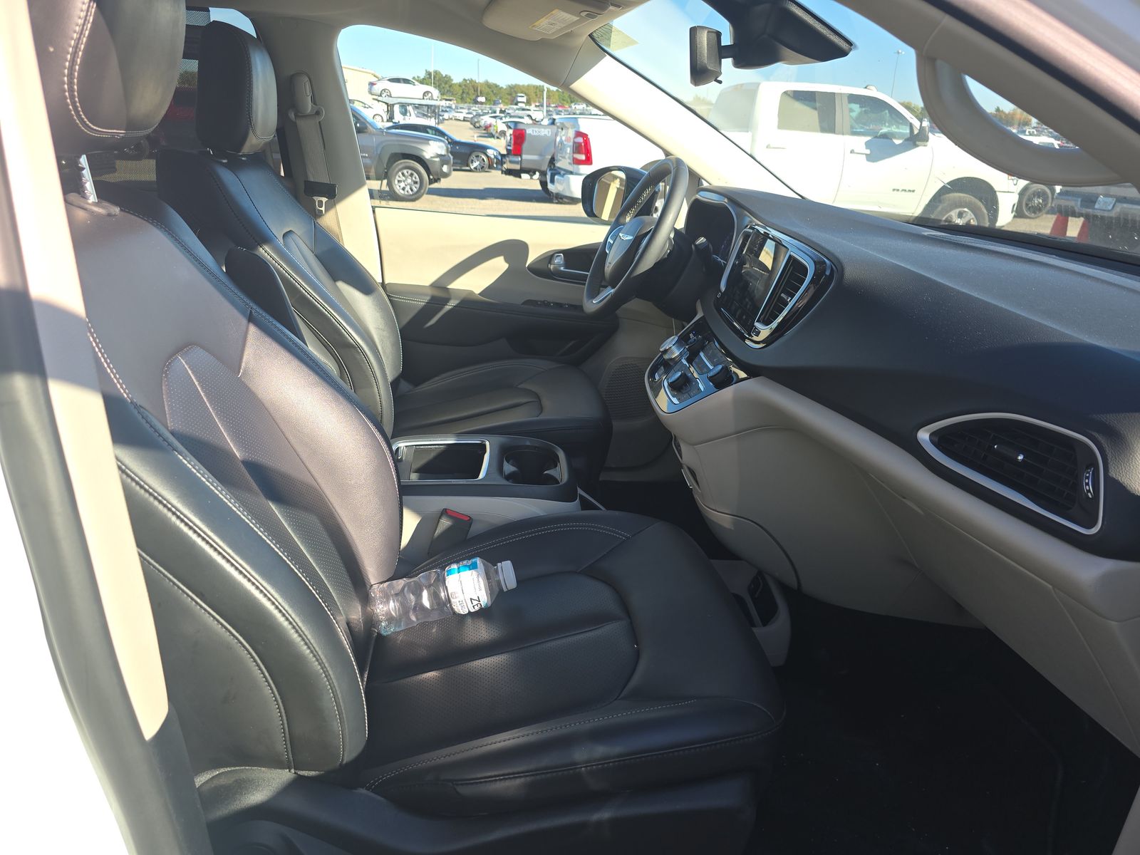 2024 Chrysler Pacifica Touring L FWD