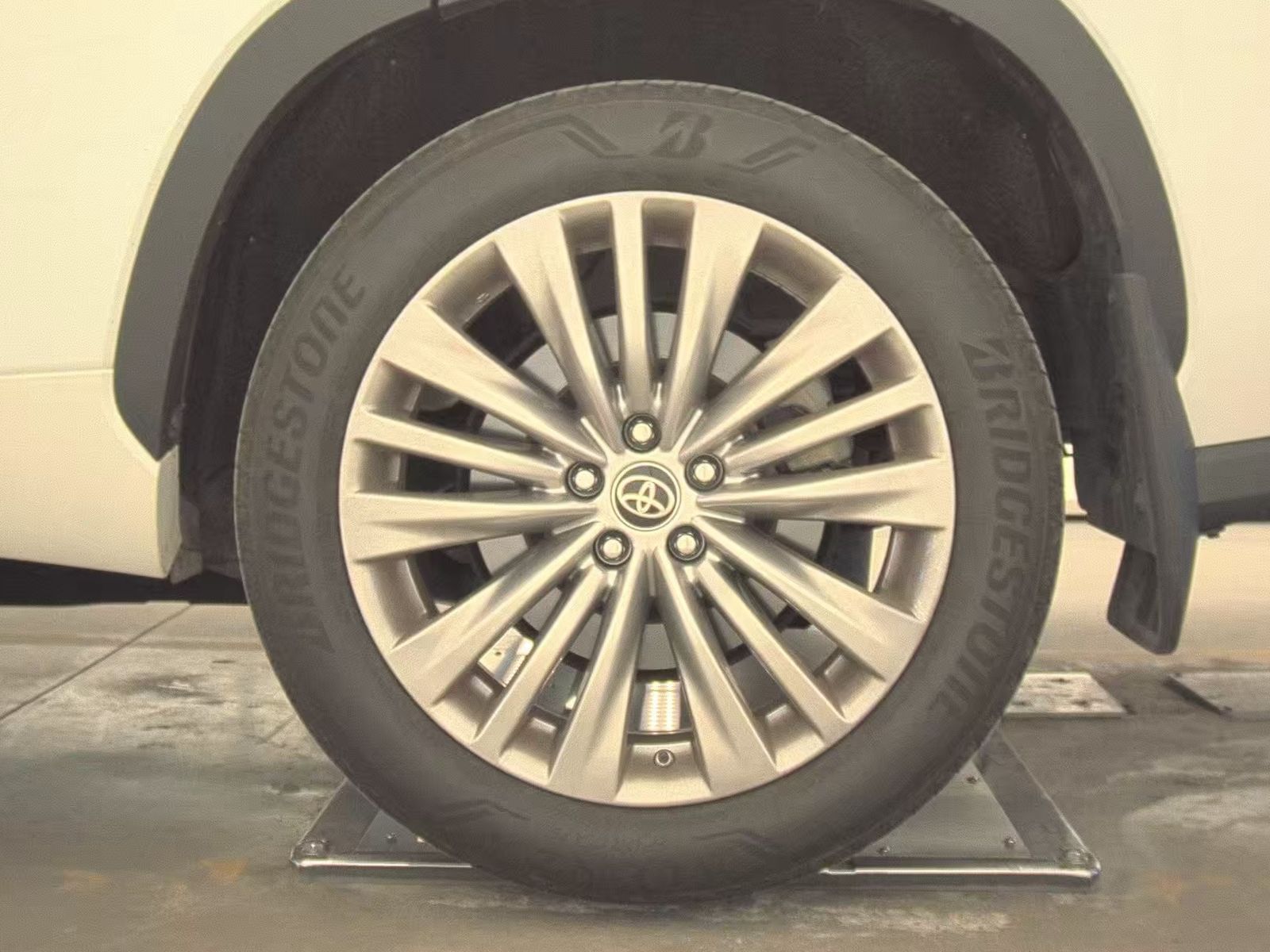 2023 Toyota Highlander Platinum AWD