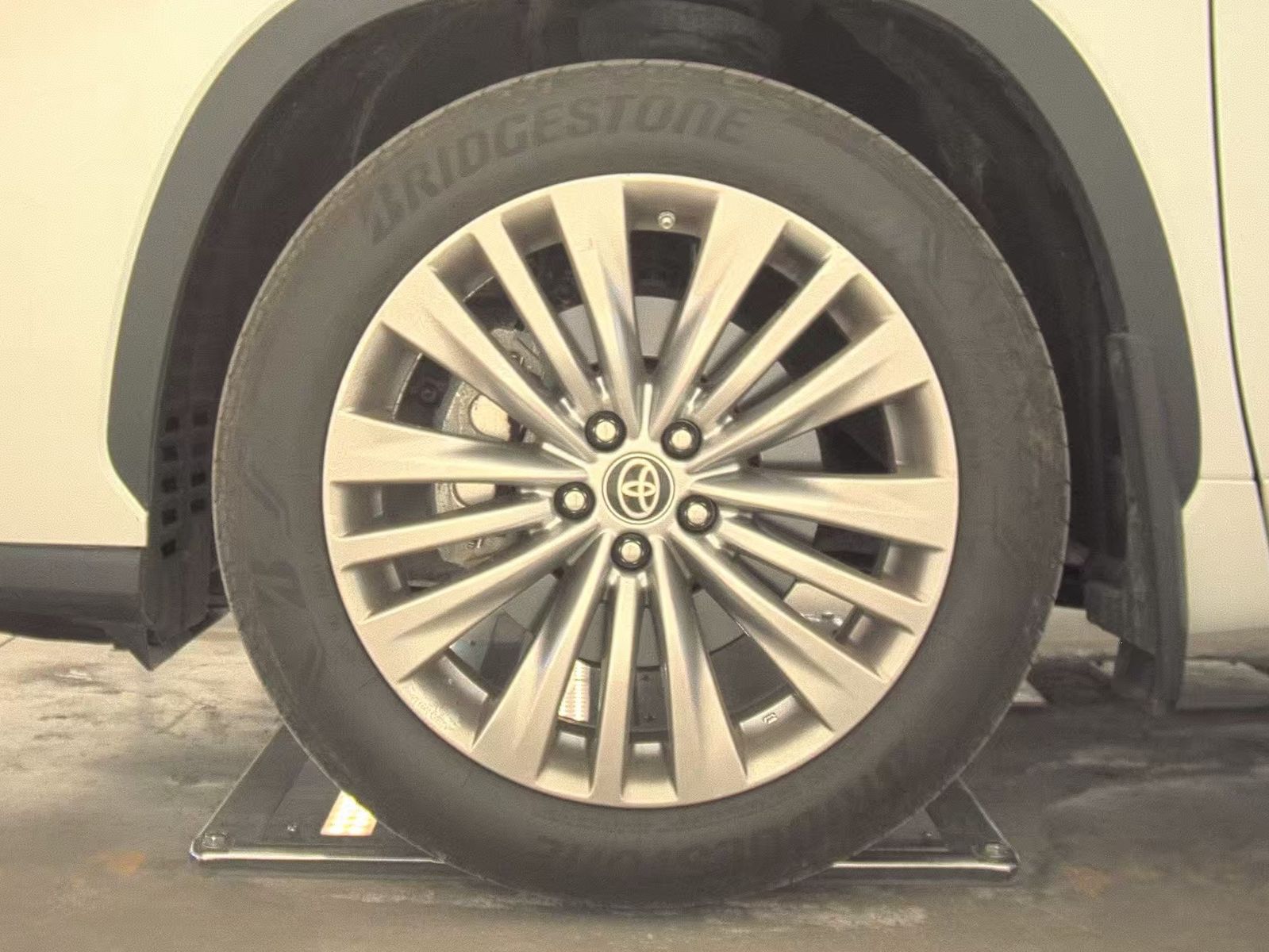 2023 Toyota Highlander Platinum AWD