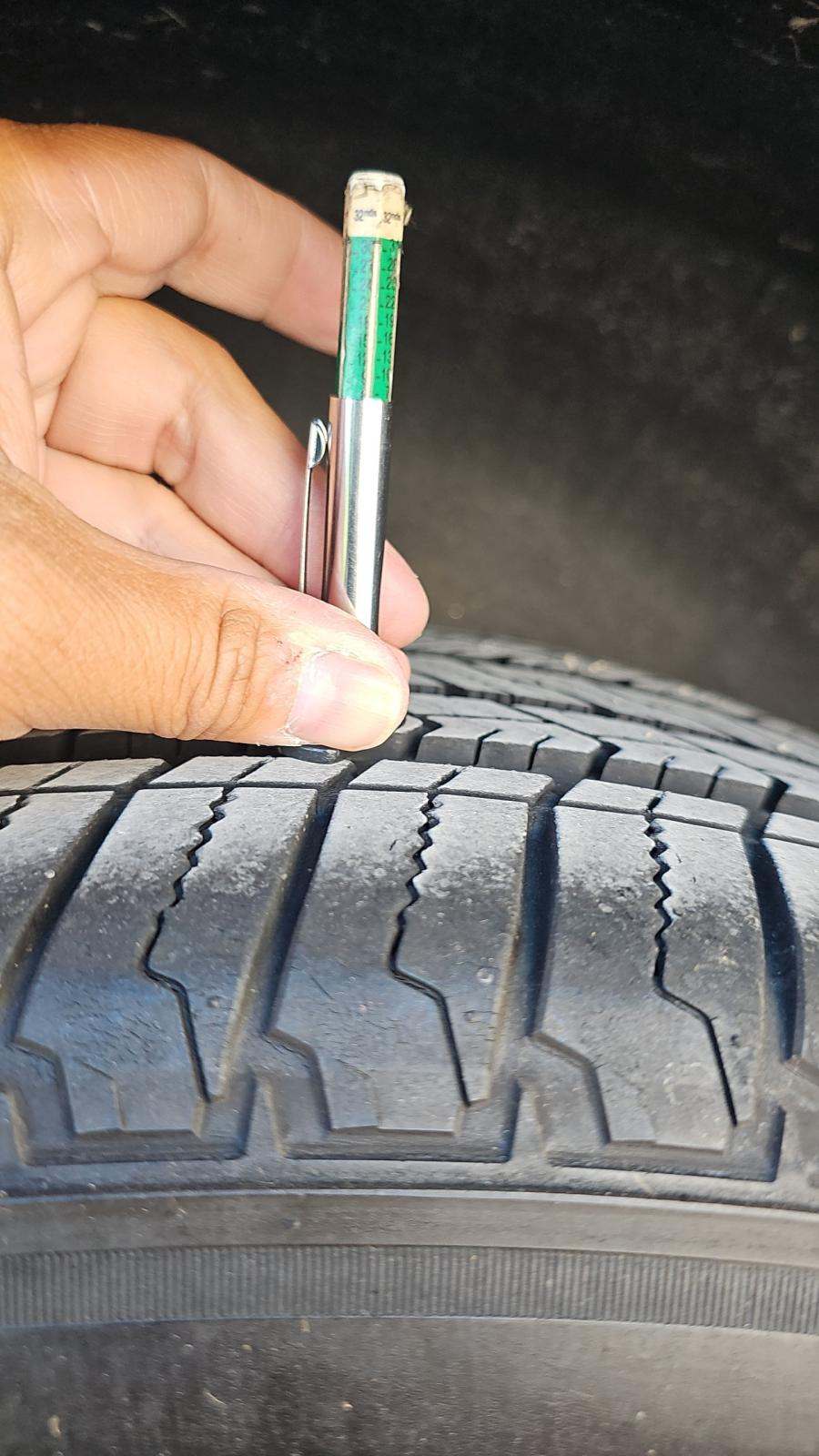 2022 BMW X6 xDrive40i AWD