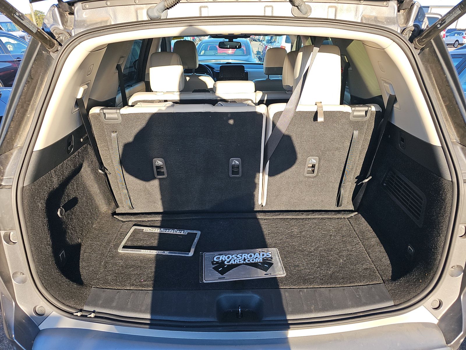 2022 Nissan Pathfinder SL FWD