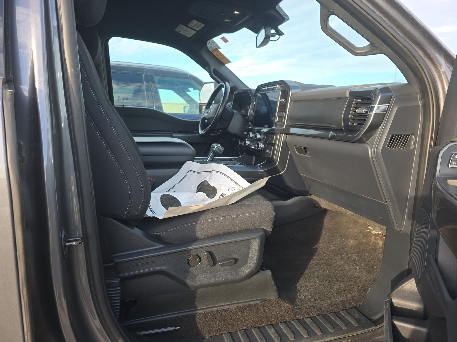 2022 Ford F-150 XLT AWD