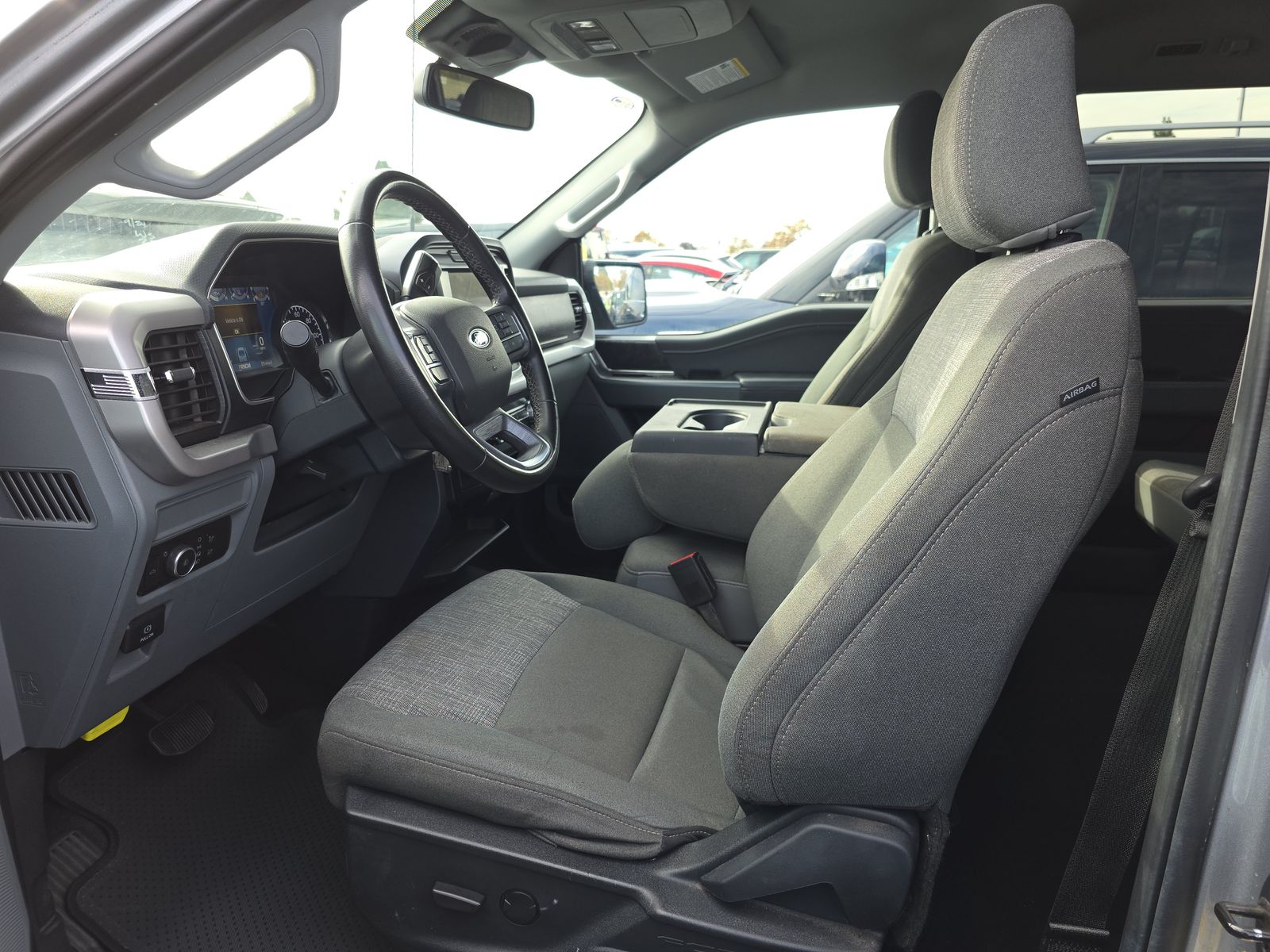 2023 Ford F-150 XLT AWD