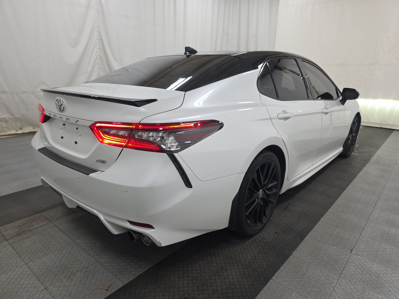 2023 Toyota Camry XSE FWD