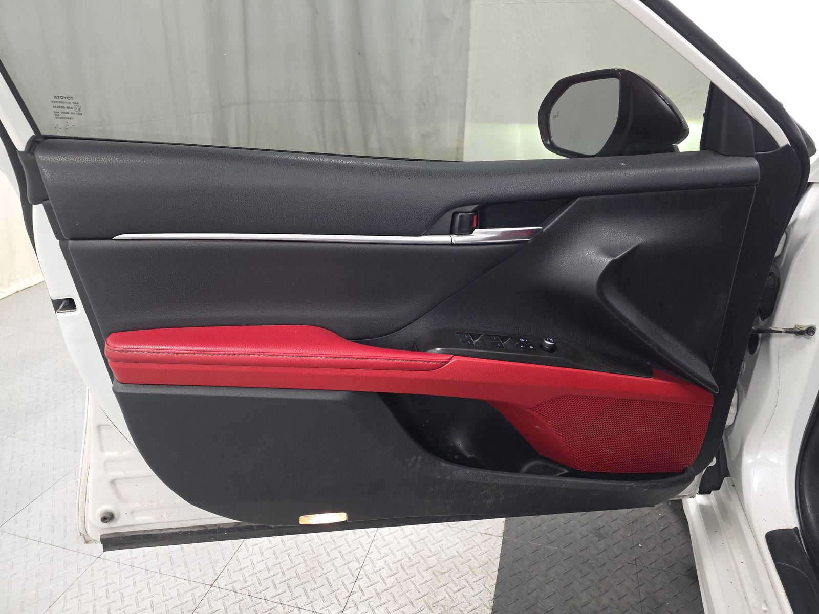 2023 Toyota Camry XSE FWD