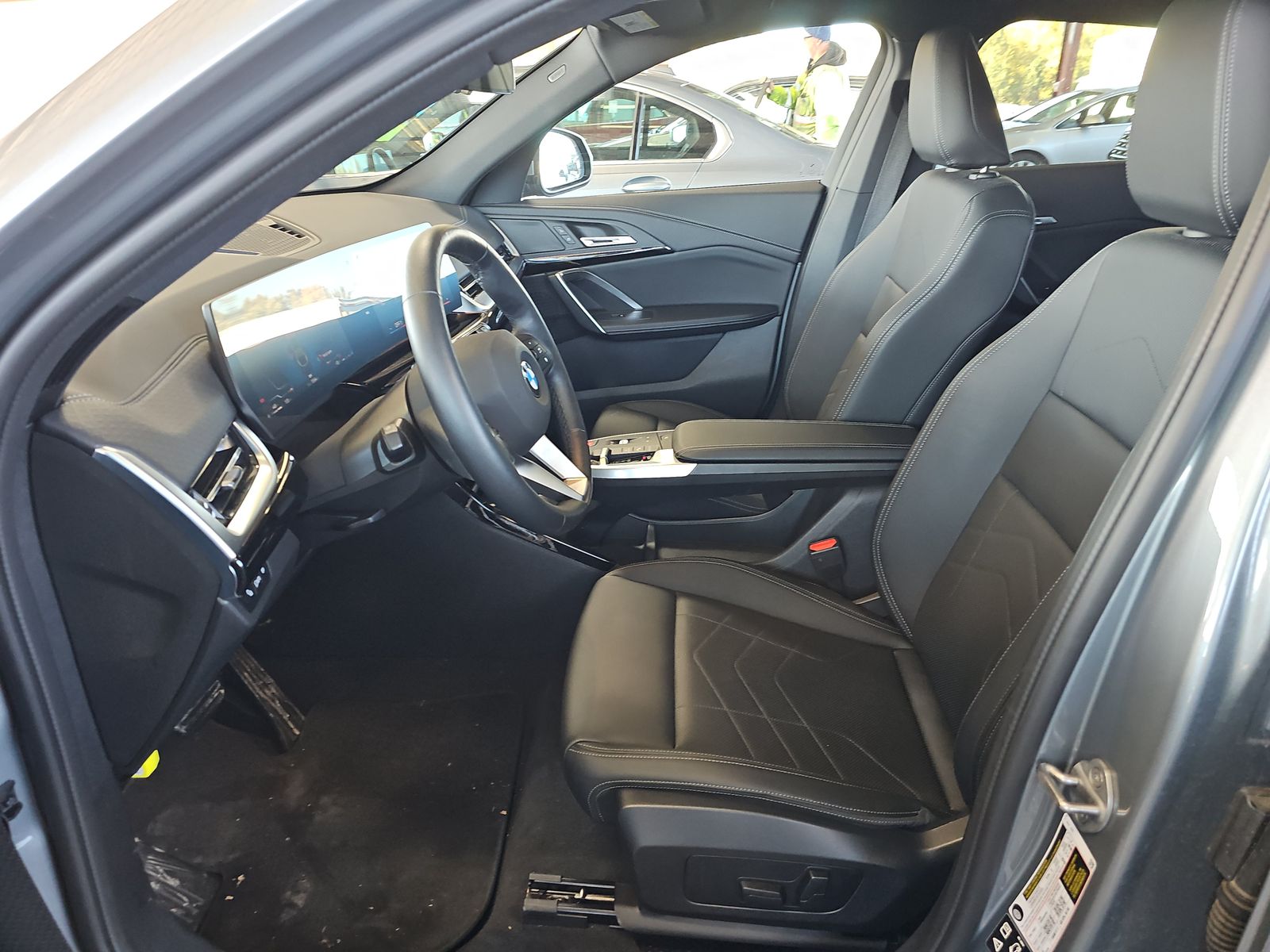 2025 BMW X2 xDrive28i AWD